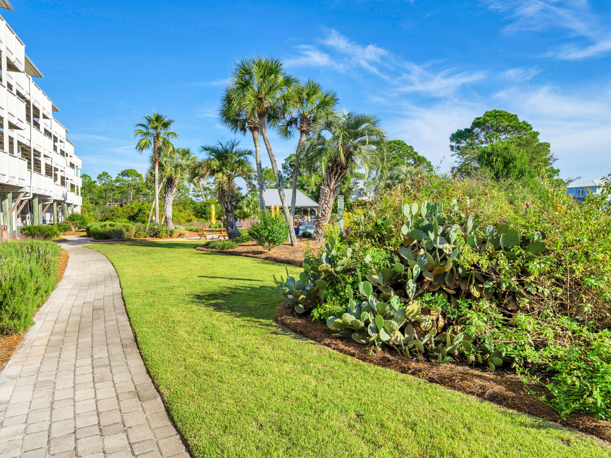 BEACHFRONT 2 PH 1 - Residential