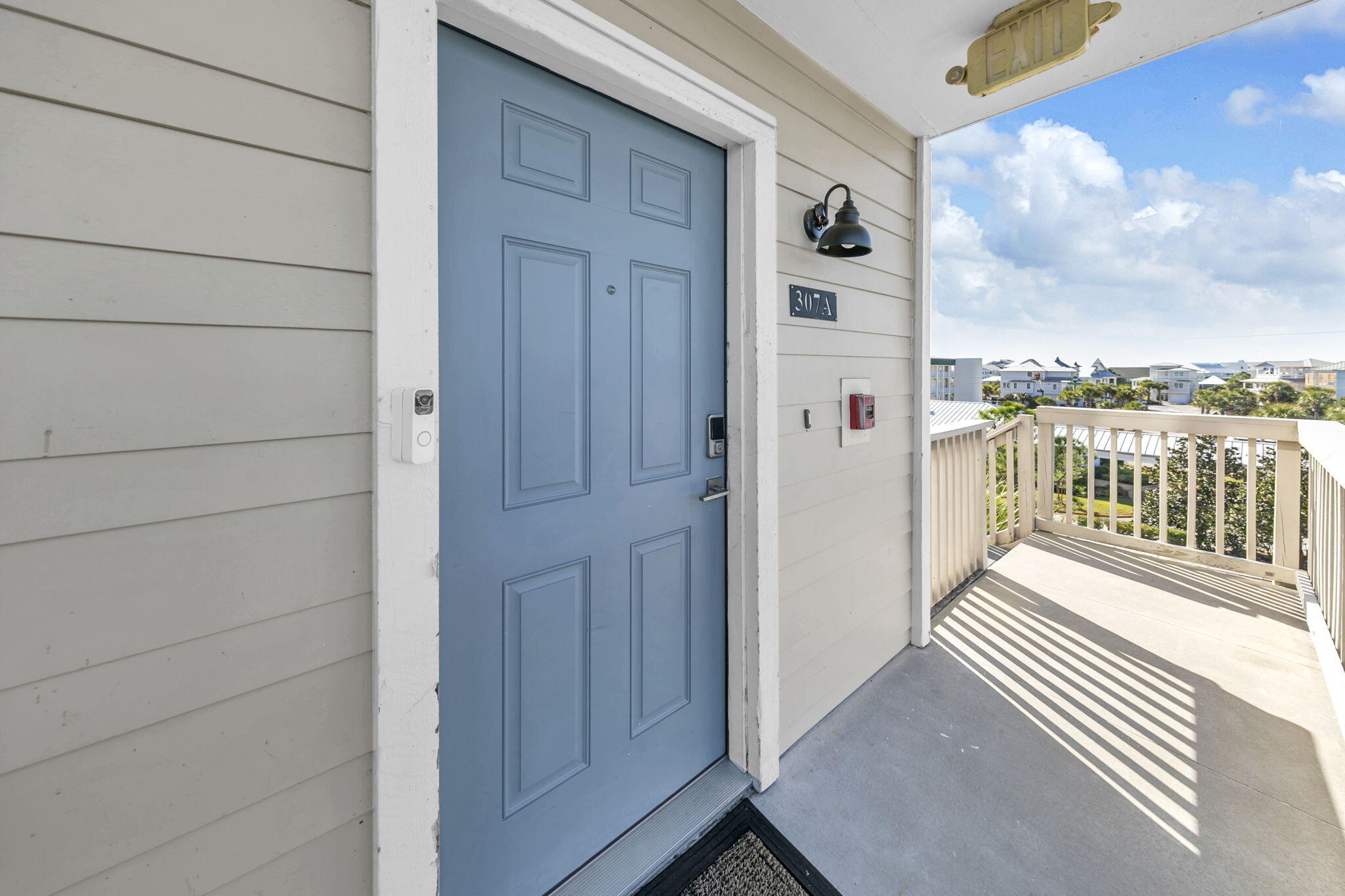 BEACHFRONT 2 PH 1 - Residential