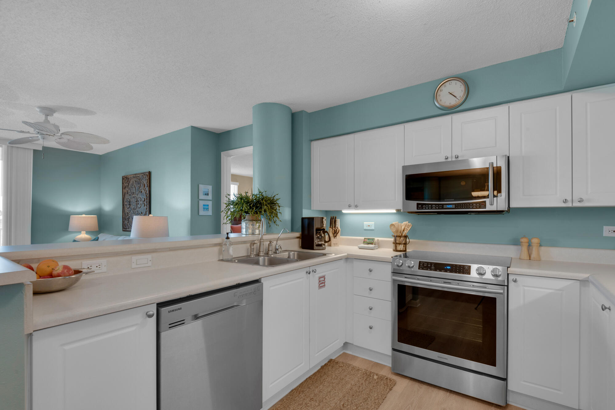 DUNE POINTE CONDO - Residential