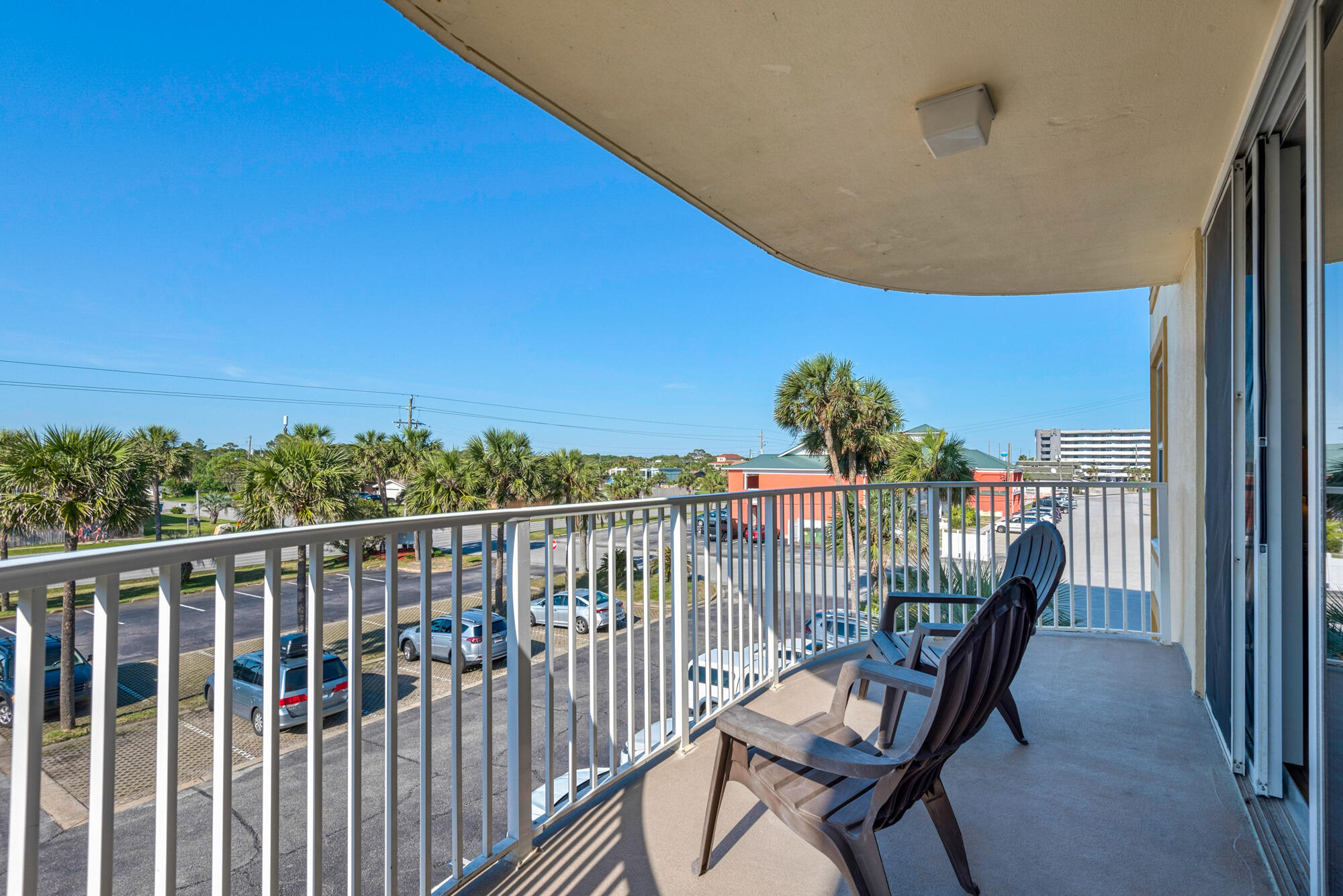 DUNE POINTE CONDO - Residential