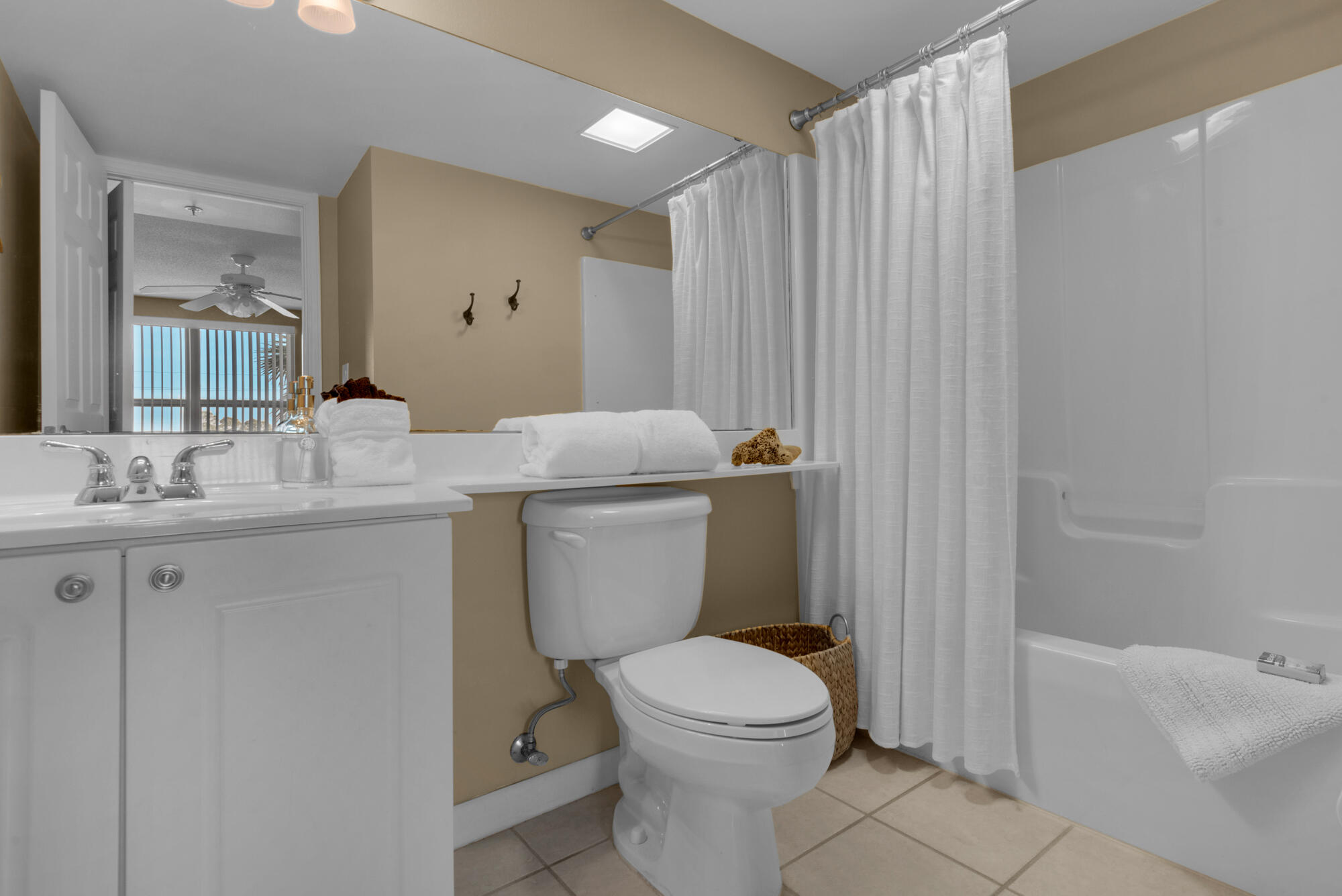 DUNE POINTE CONDO - Residential