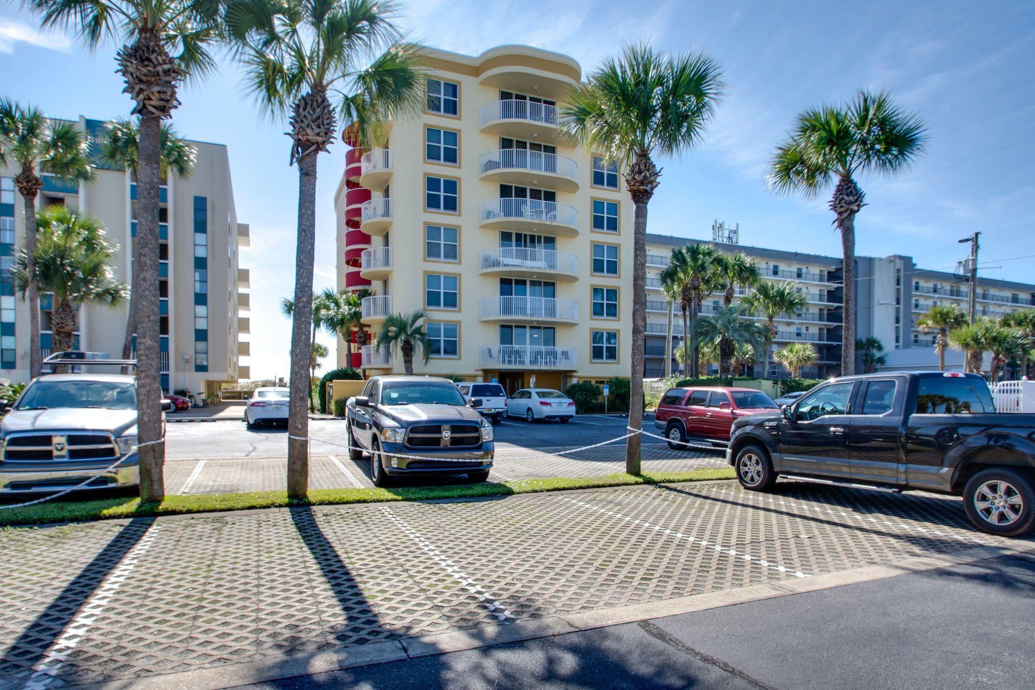 DUNE POINTE CONDO - Residential