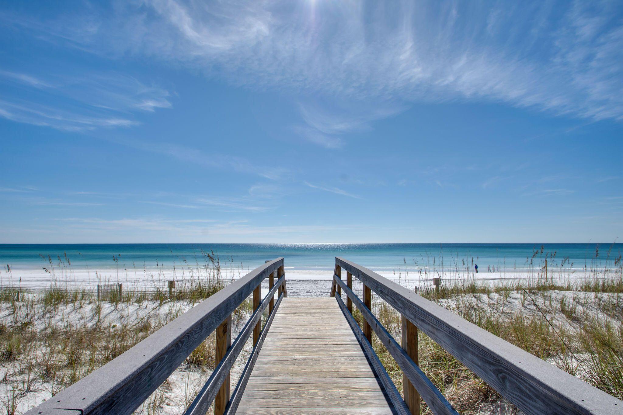 DUNE POINTE CONDO - Residential