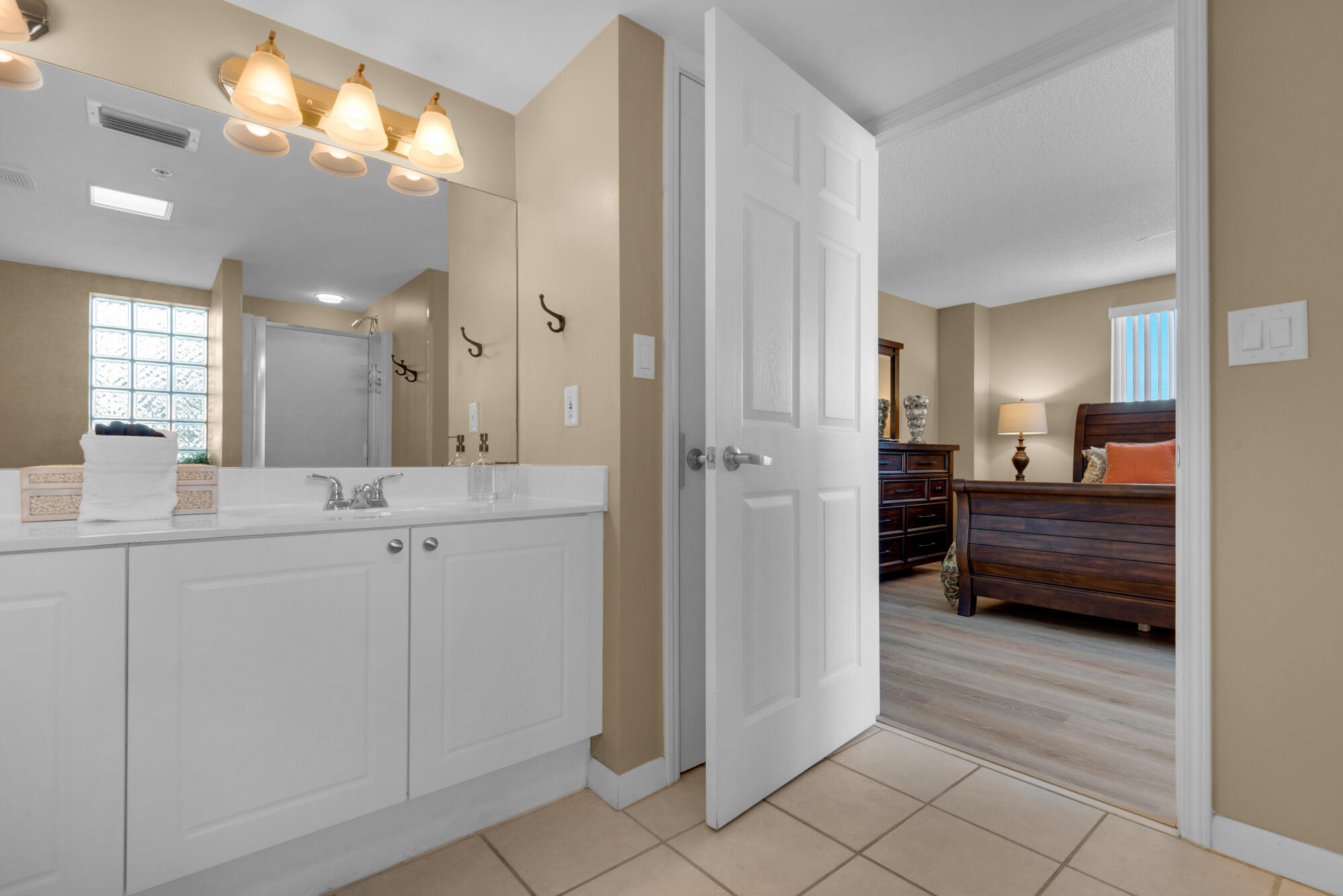 DUNE POINTE CONDO - Residential