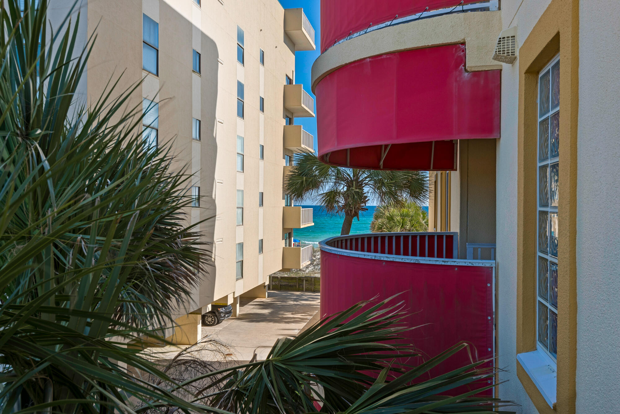 DUNE POINTE CONDO - Residential