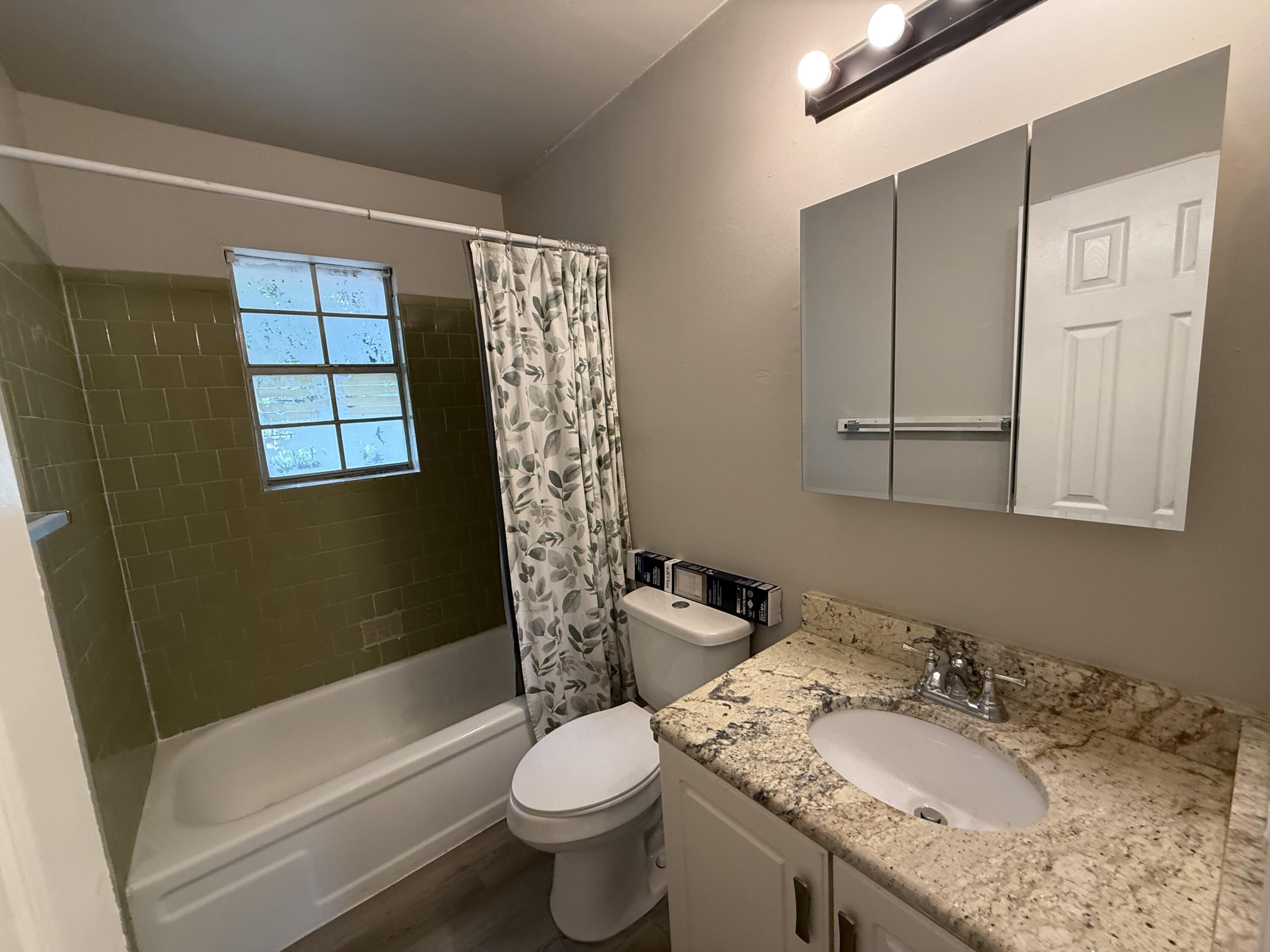 METES & BOUNDS - Residential Lease