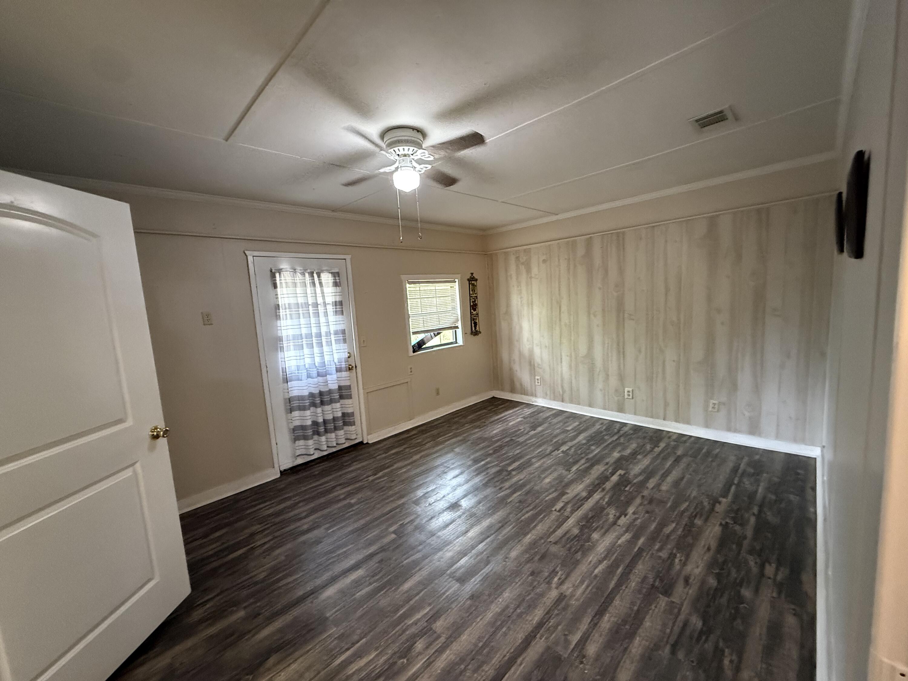 METES & BOUNDS - Residential Lease