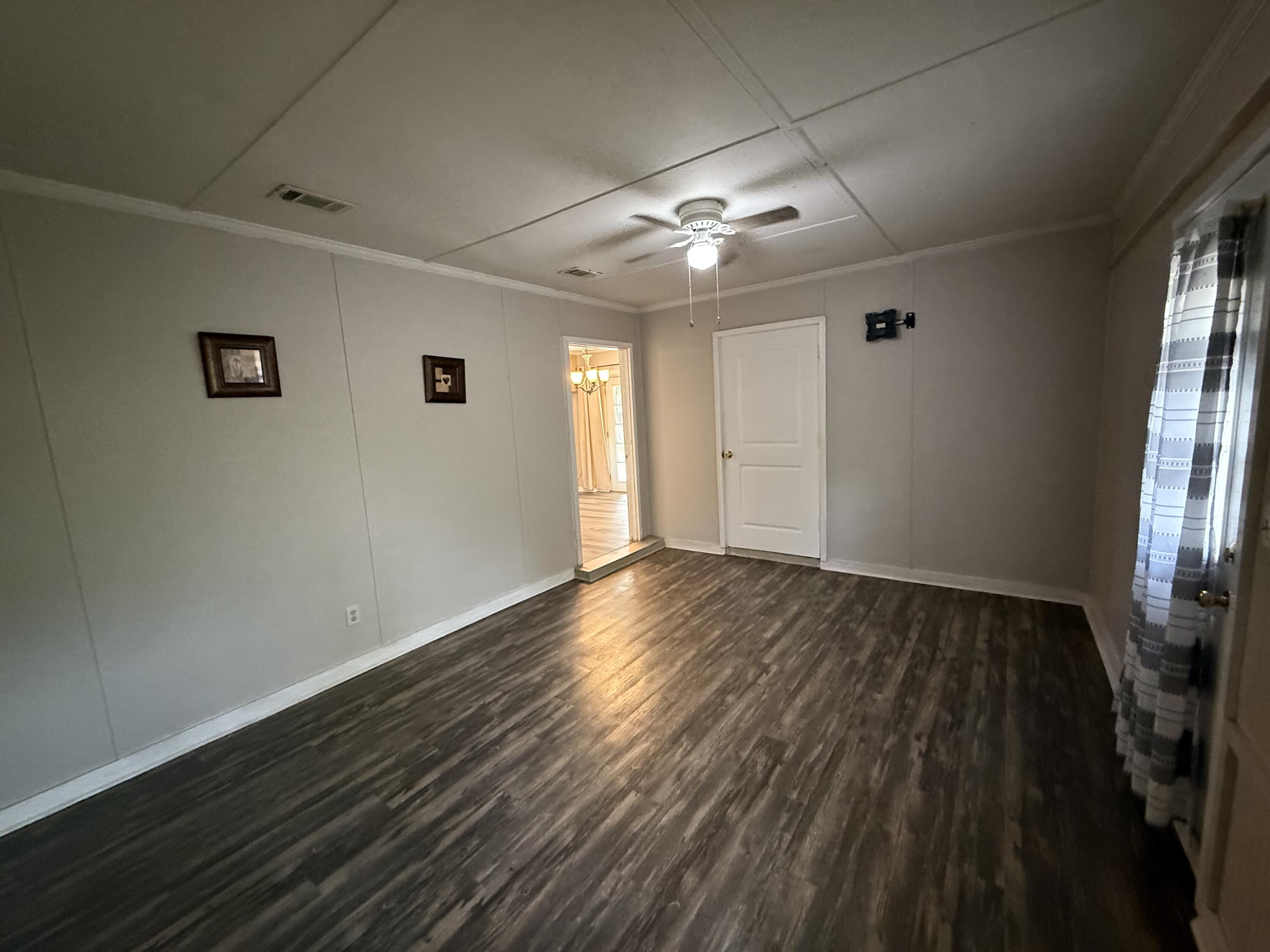 METES & BOUNDS - Residential Lease