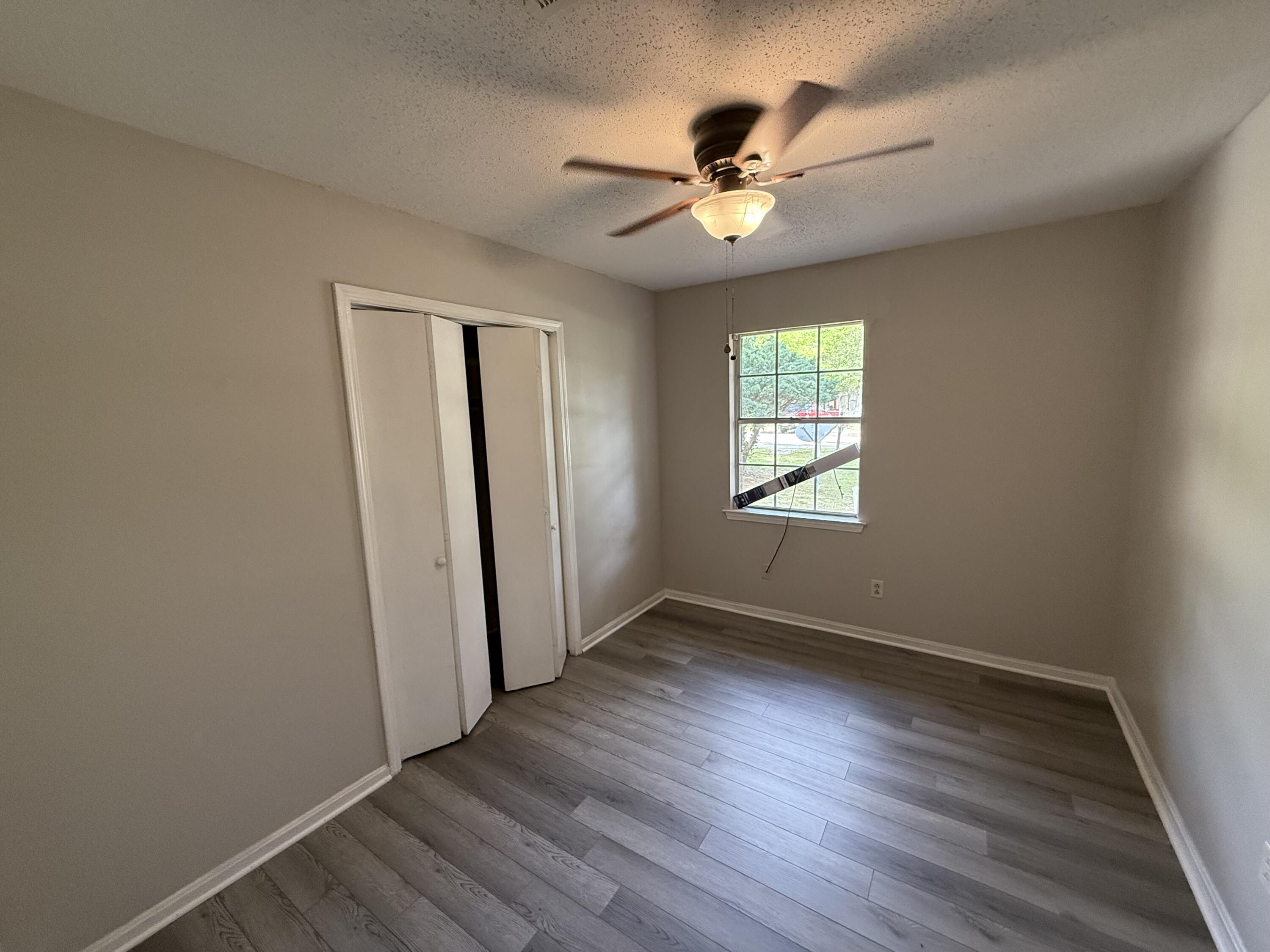 METES & BOUNDS - Residential Lease