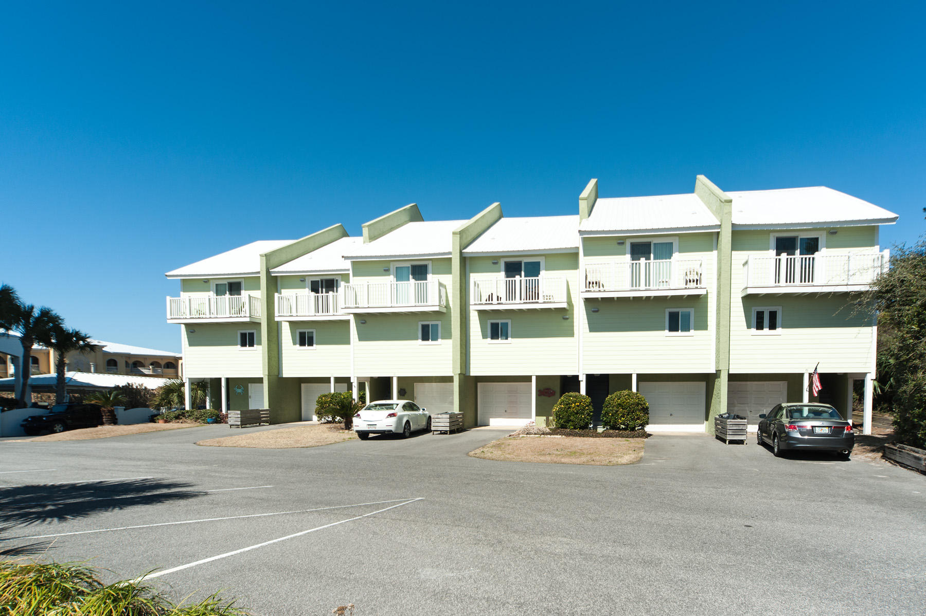 SEA BLUFF CONDO PH 2 - Residential