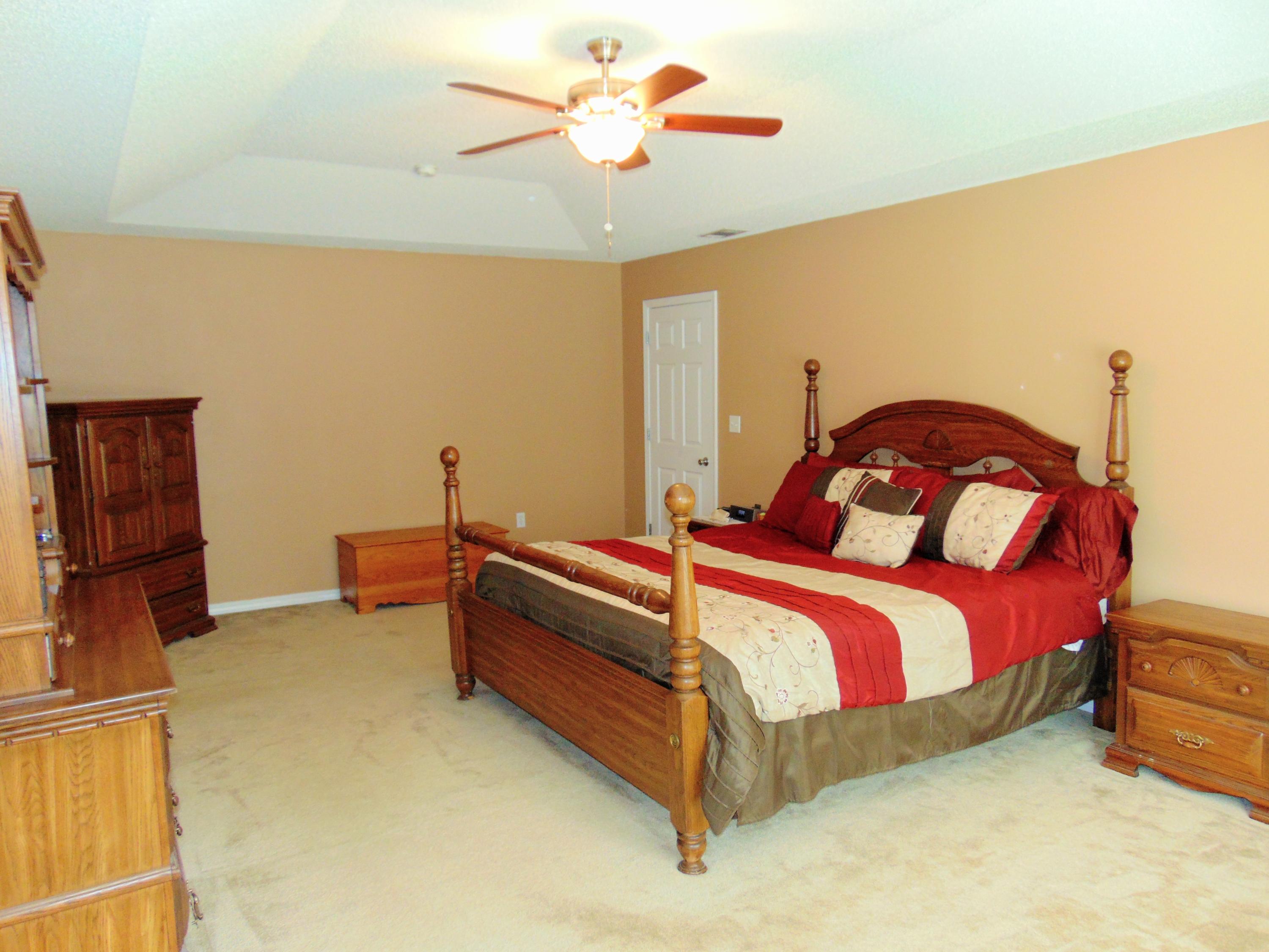 LEE FARMS PH I - Residential