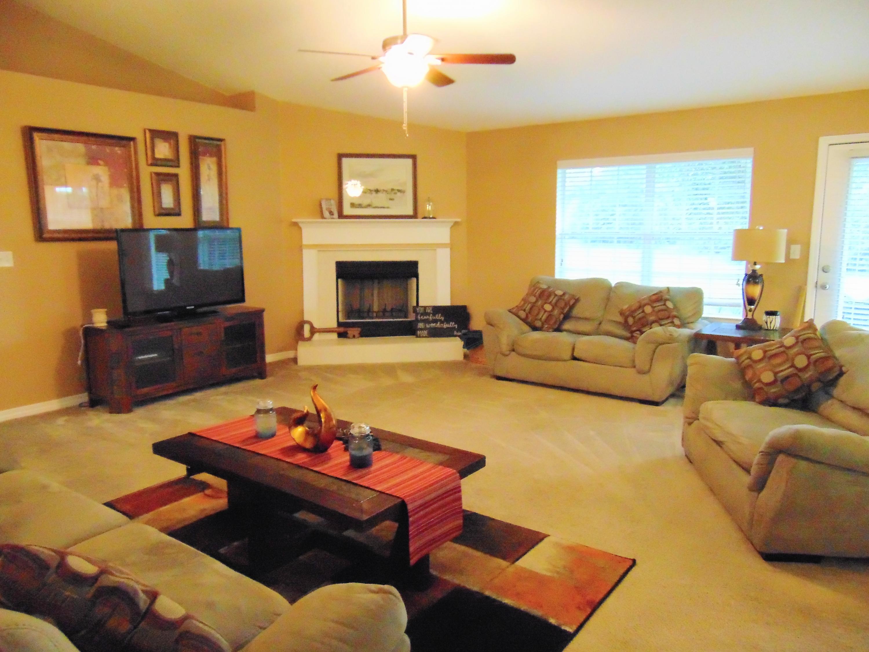 LEE FARMS PH I - Residential