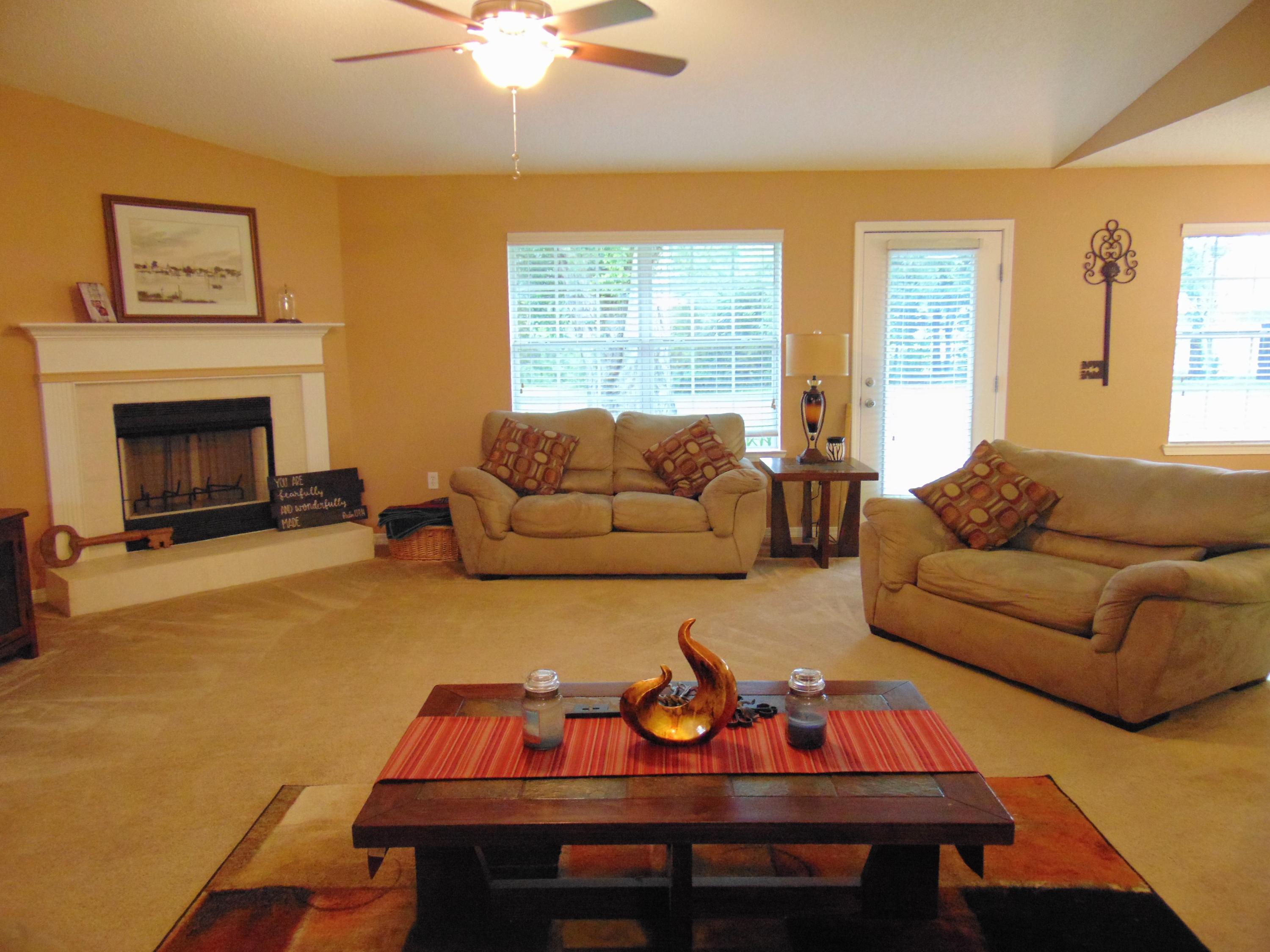 LEE FARMS PH I - Residential