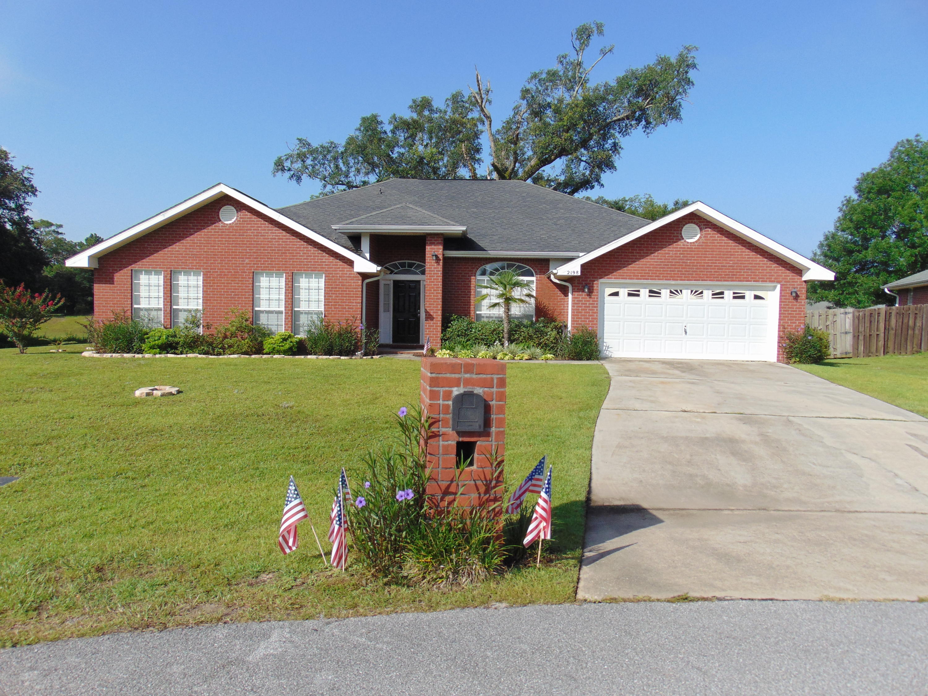 LEE FARMS PH I - Residential