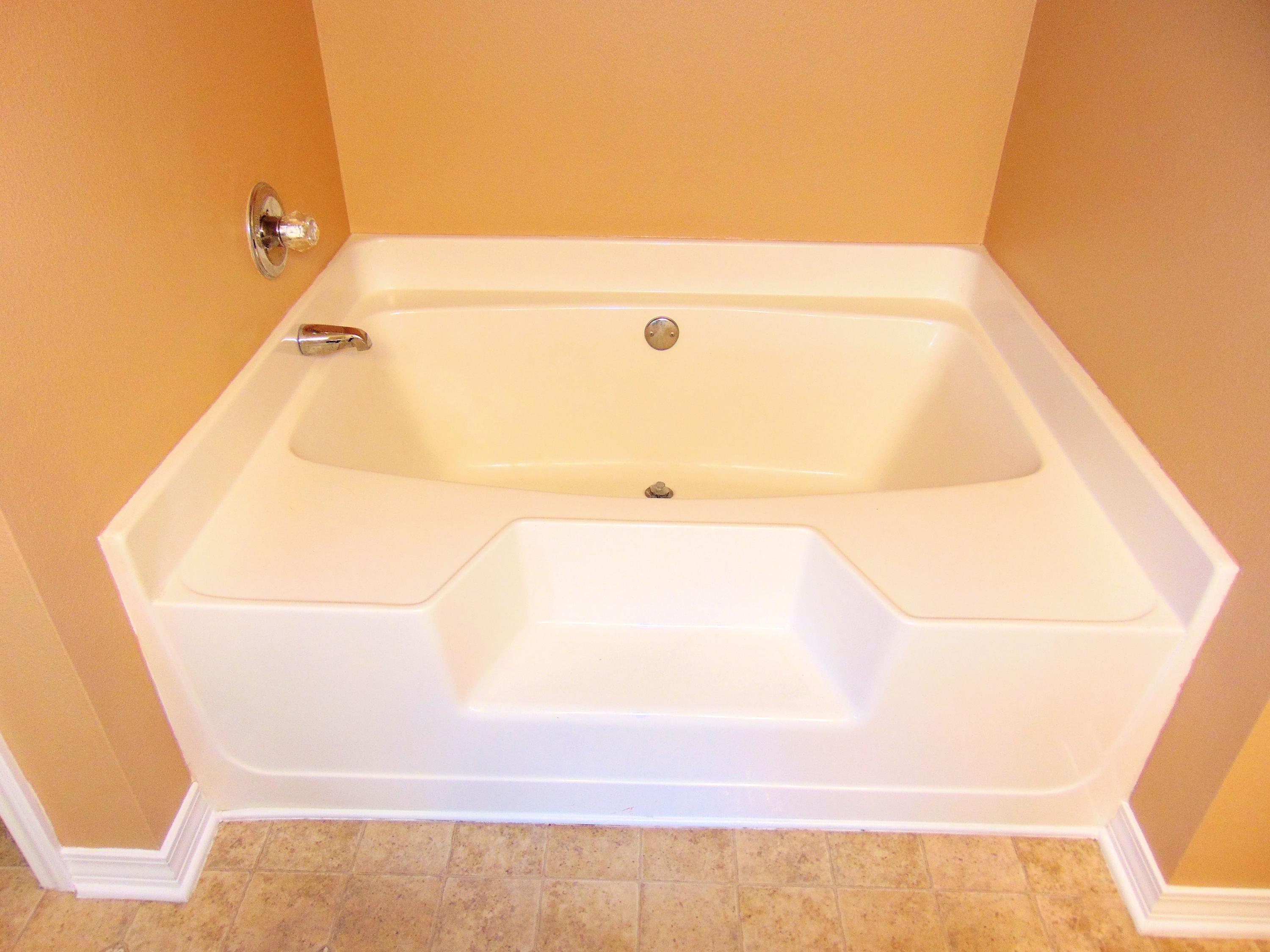 LEE FARMS PH I - Residential