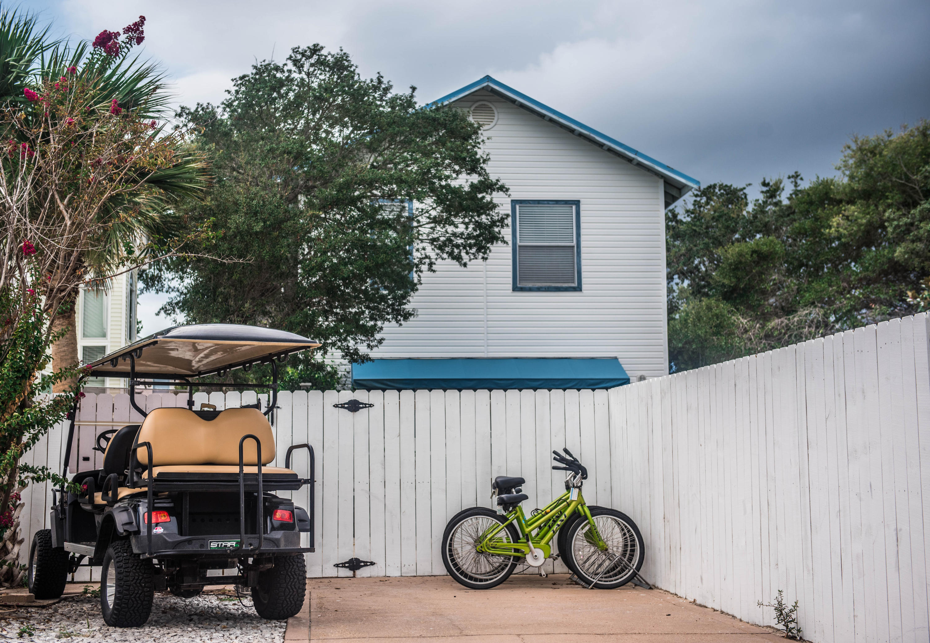 CRYSTAL BEACH - Residential