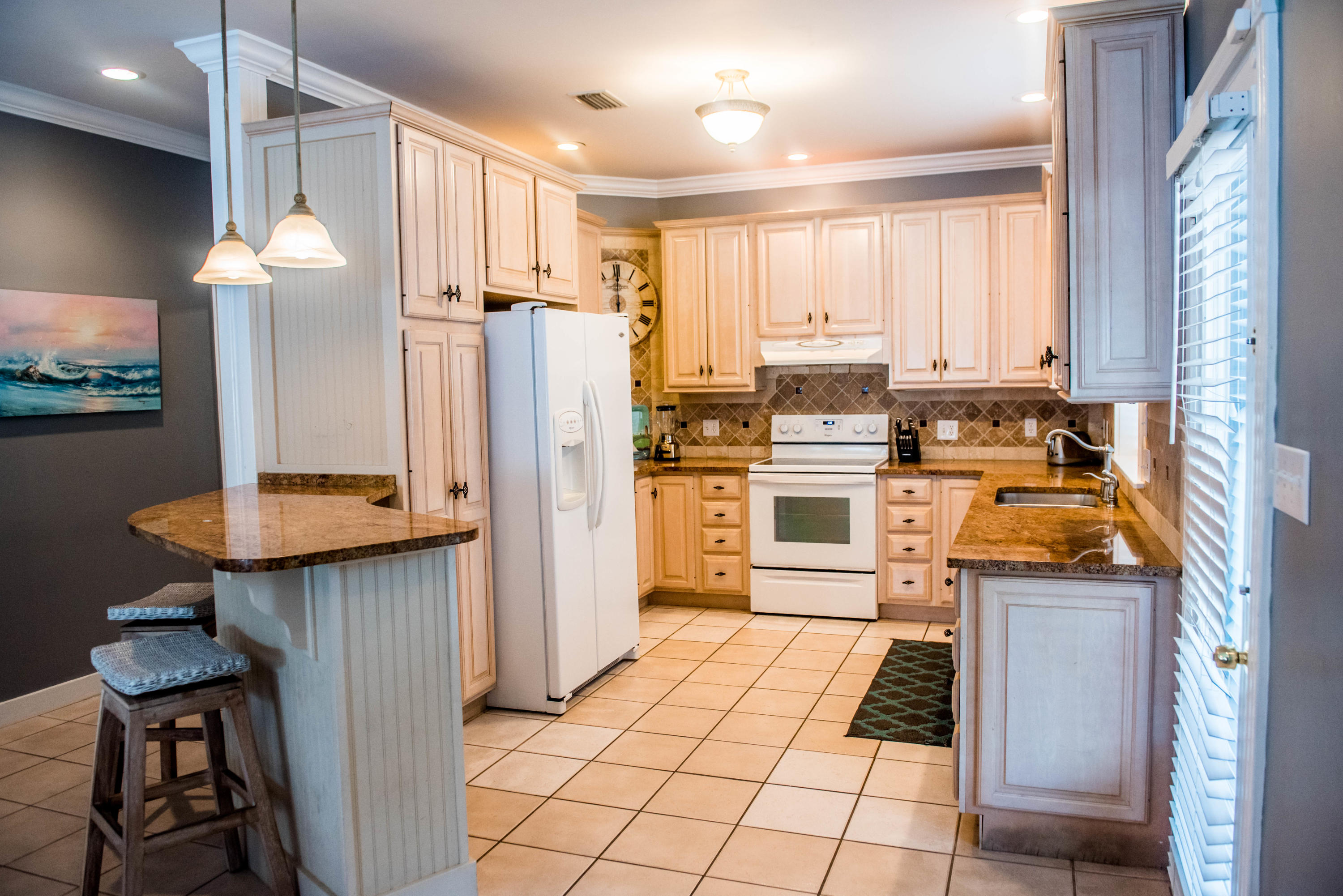 CRYSTAL BEACH - Residential