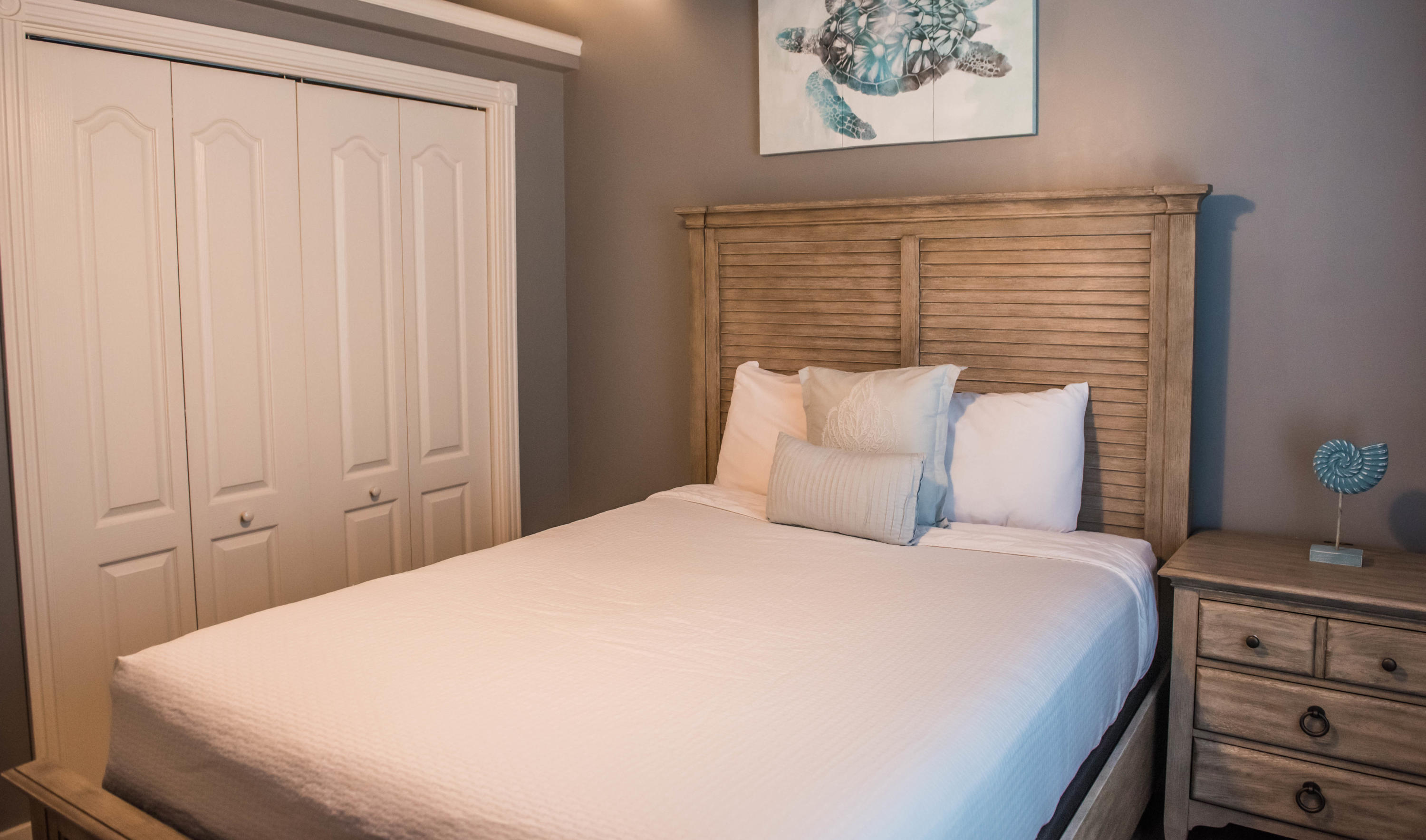 CRYSTAL BEACH - Residential