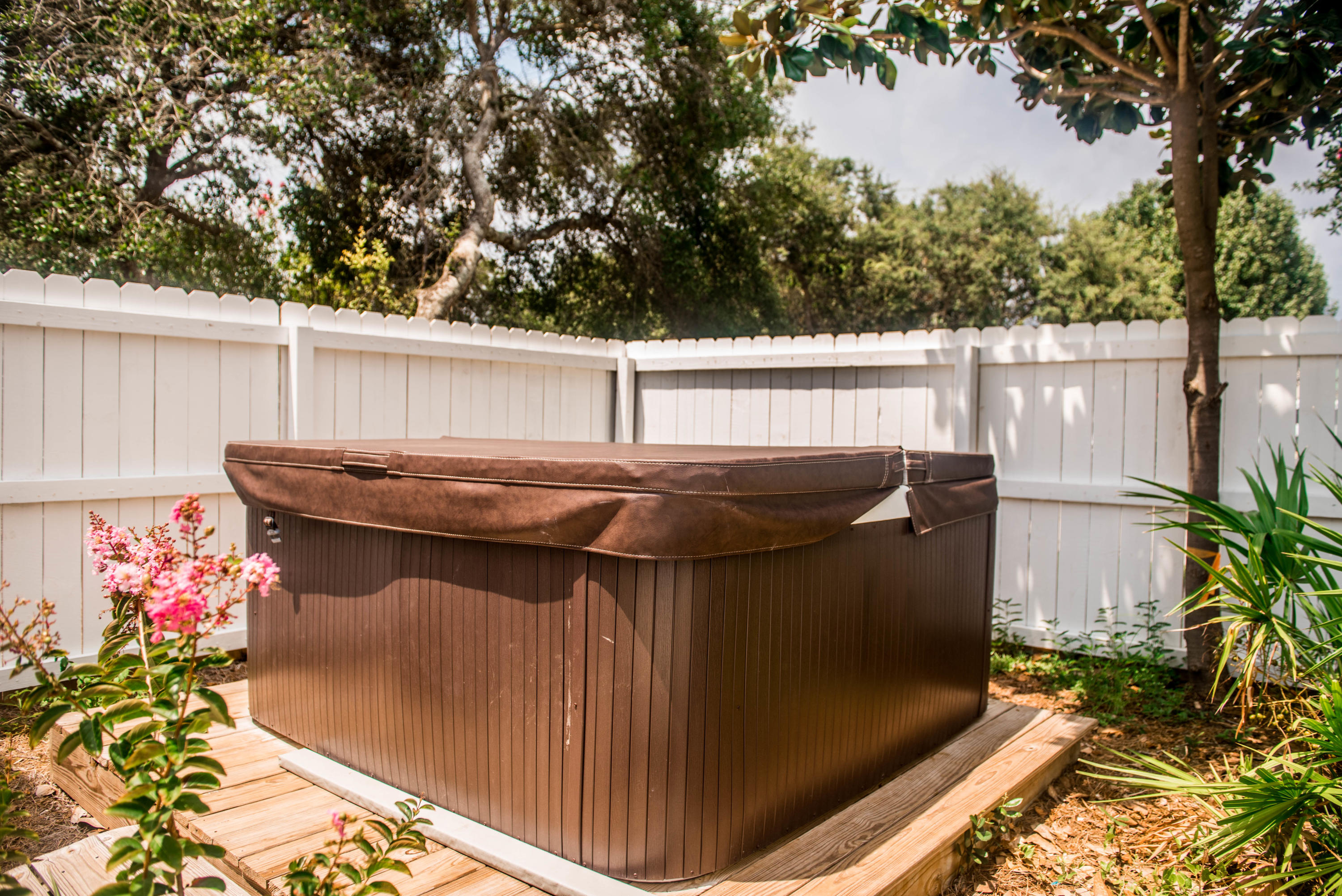 CRYSTAL BEACH - Residential