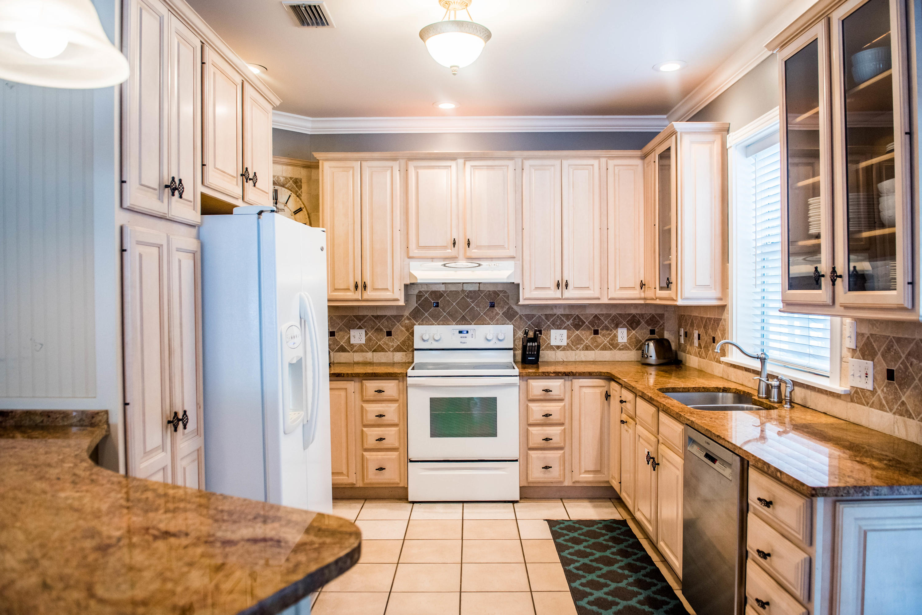 CRYSTAL BEACH - Residential