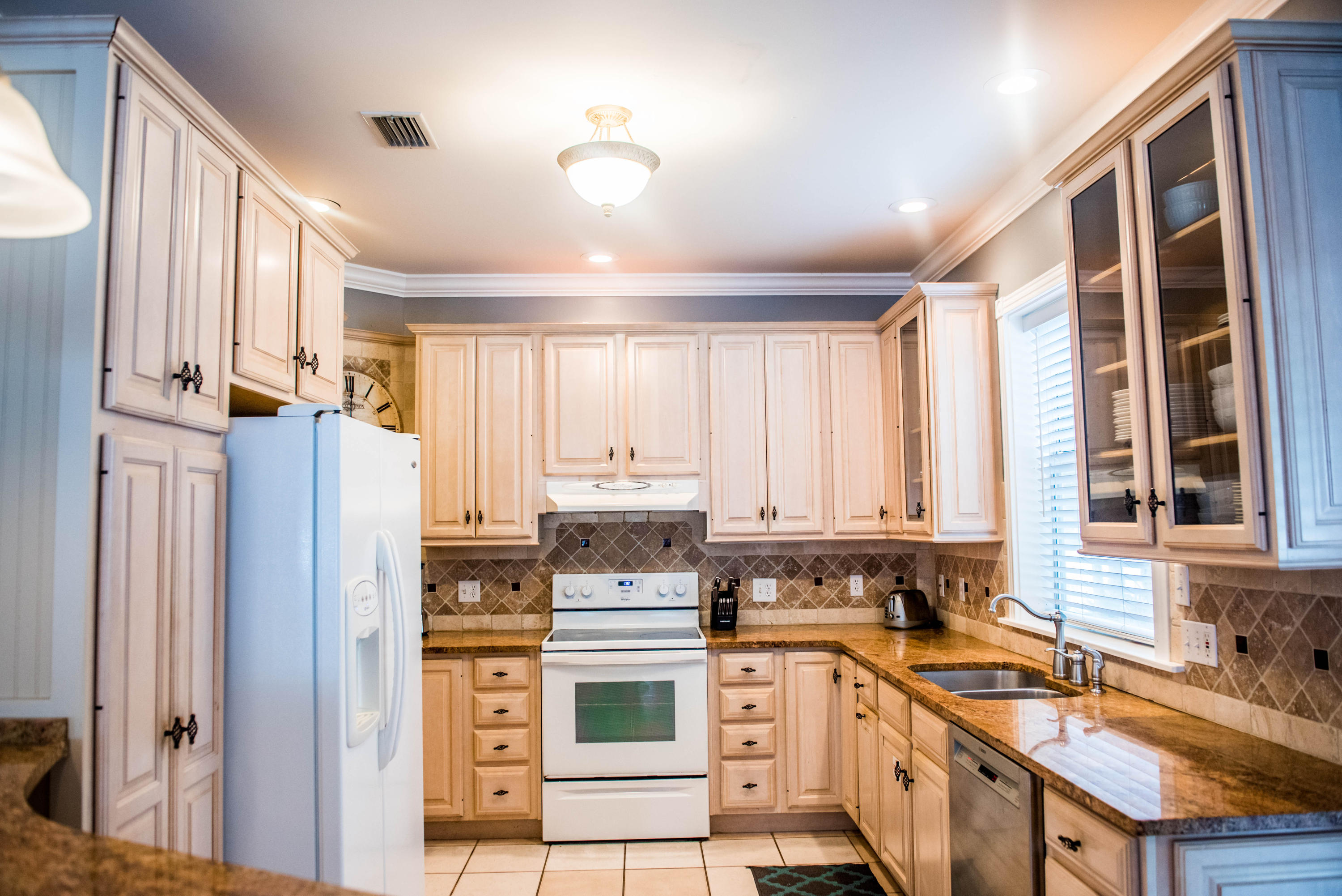 CRYSTAL BEACH - Residential