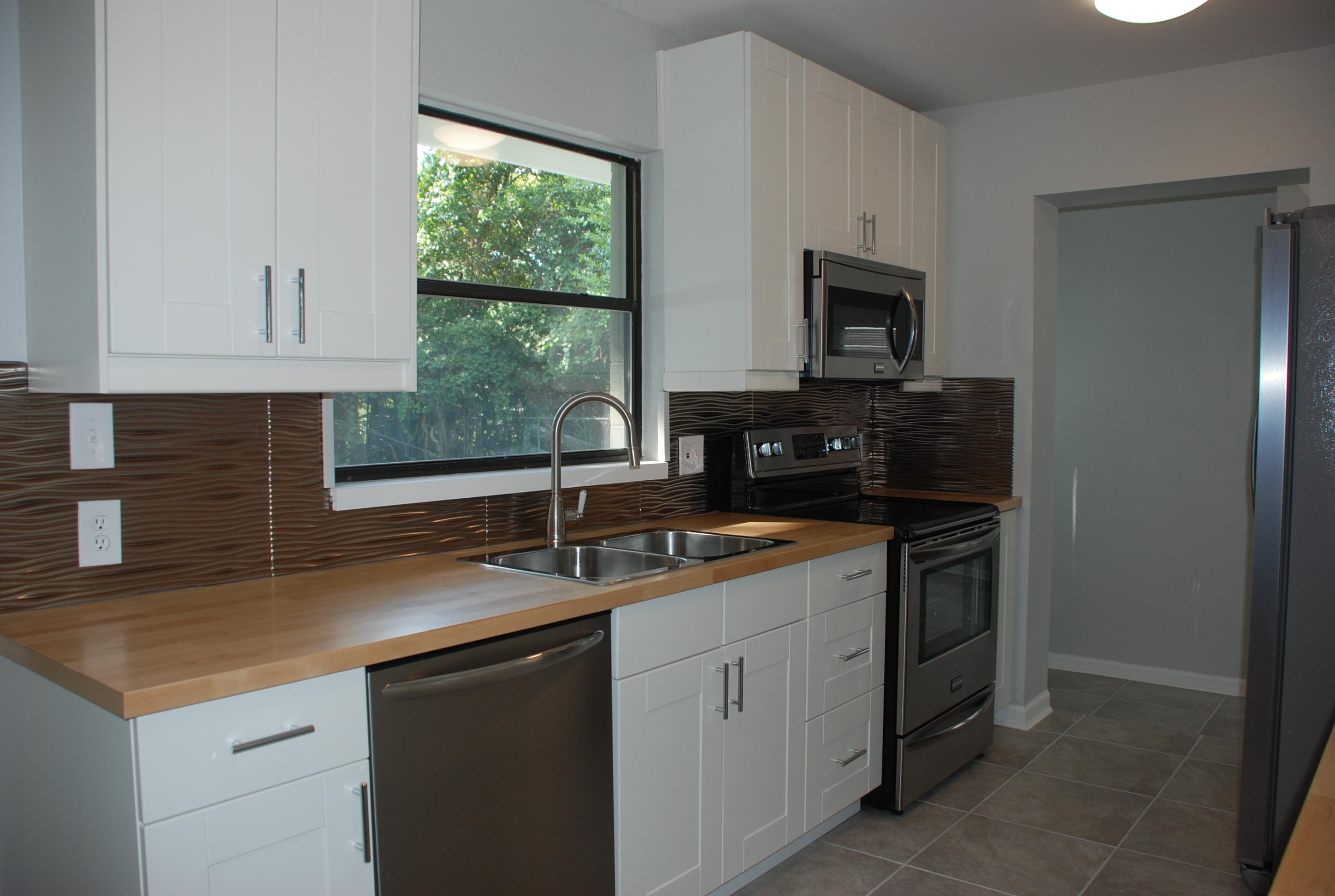 ELLIOTTS POINT 10TH ADDN - Residential