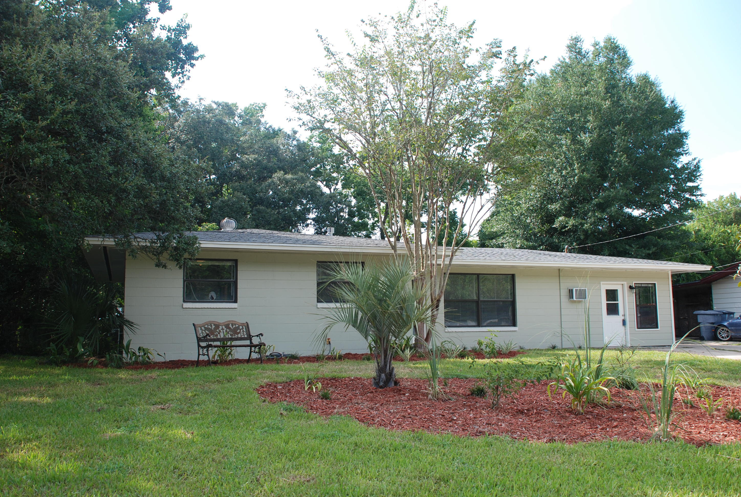 ELLIOTTS POINT 10TH ADDN - Residential