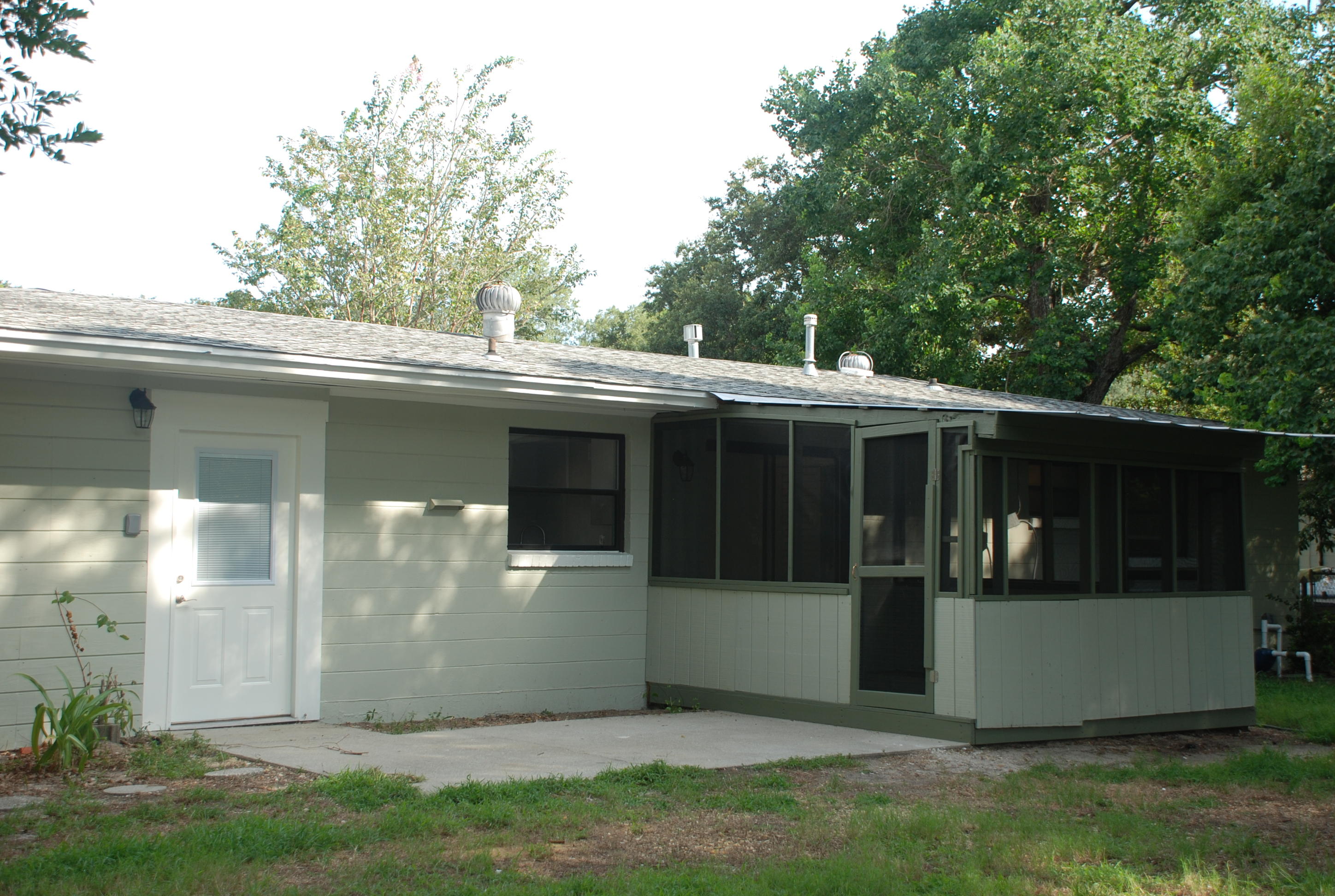 ELLIOTTS POINT 10TH ADDN - Residential