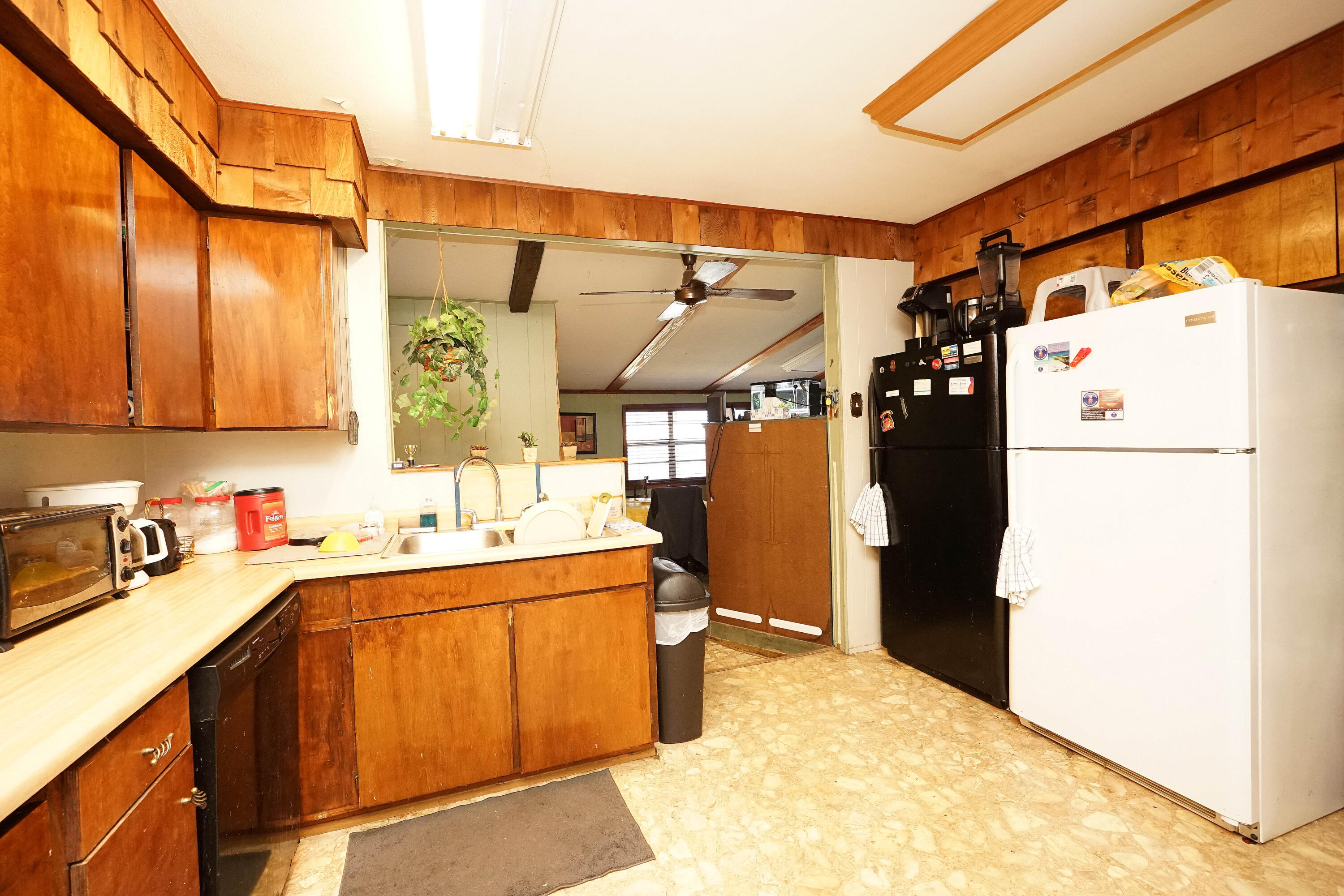 GARNIERS BEACH 3RD - Residential