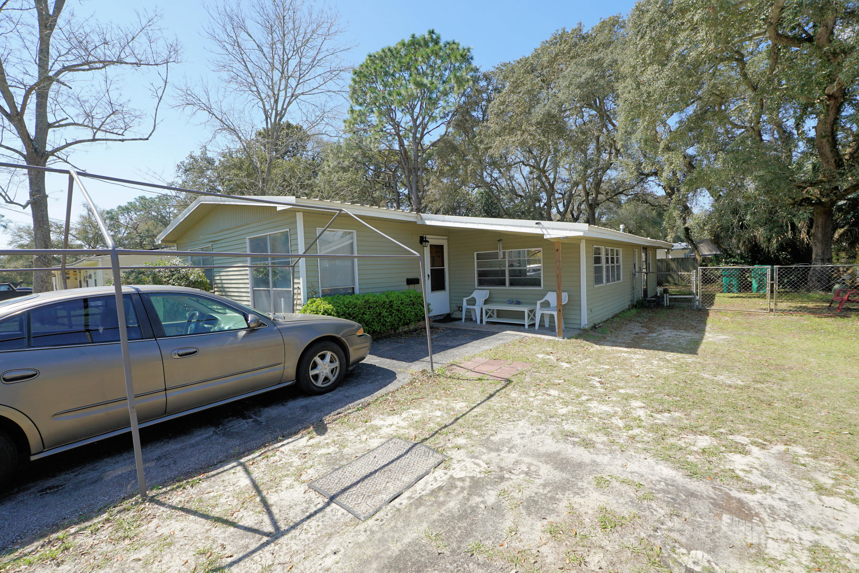 GARNIERS BEACH 3RD - Residential