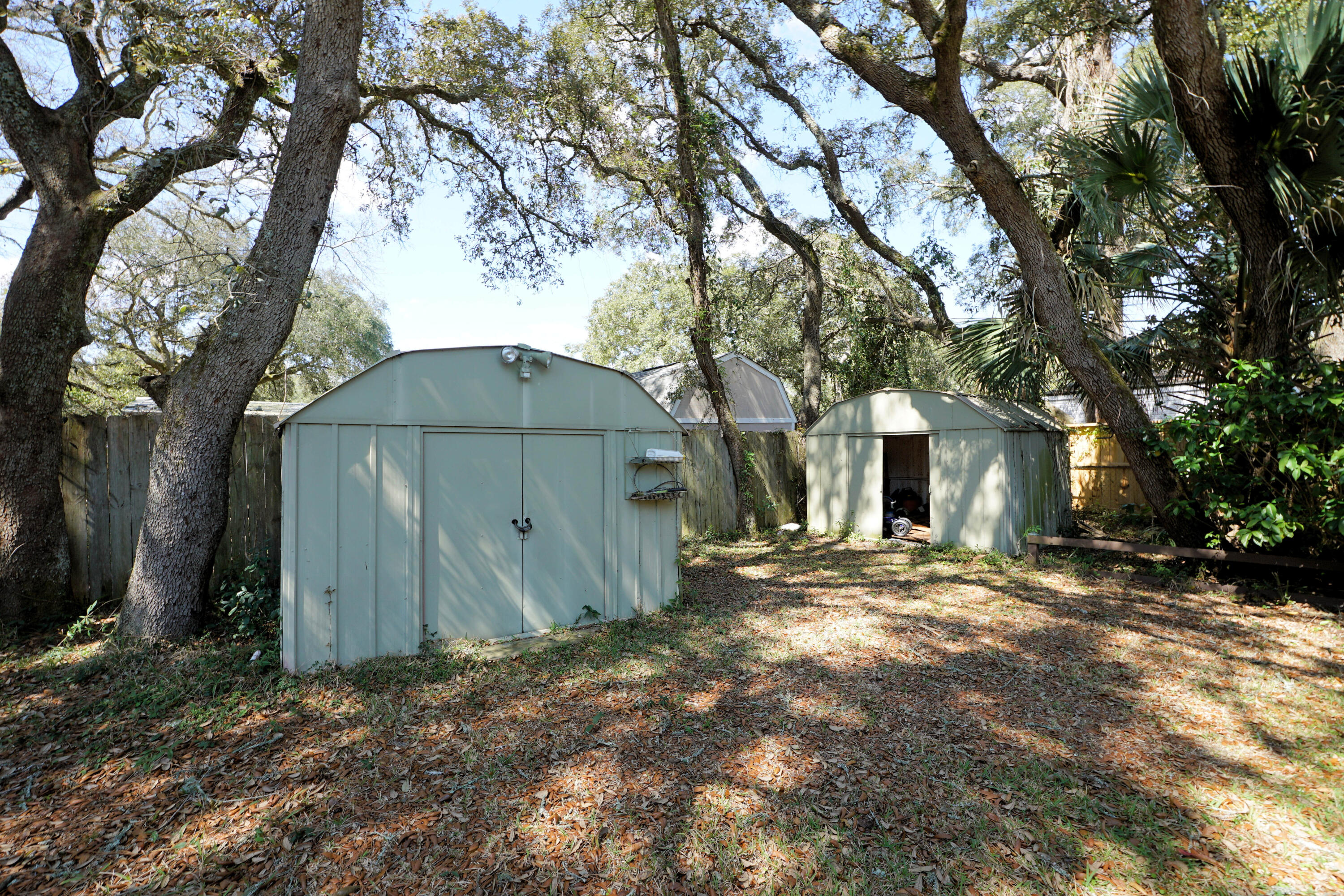 GARNIERS BEACH 3RD - Residential
