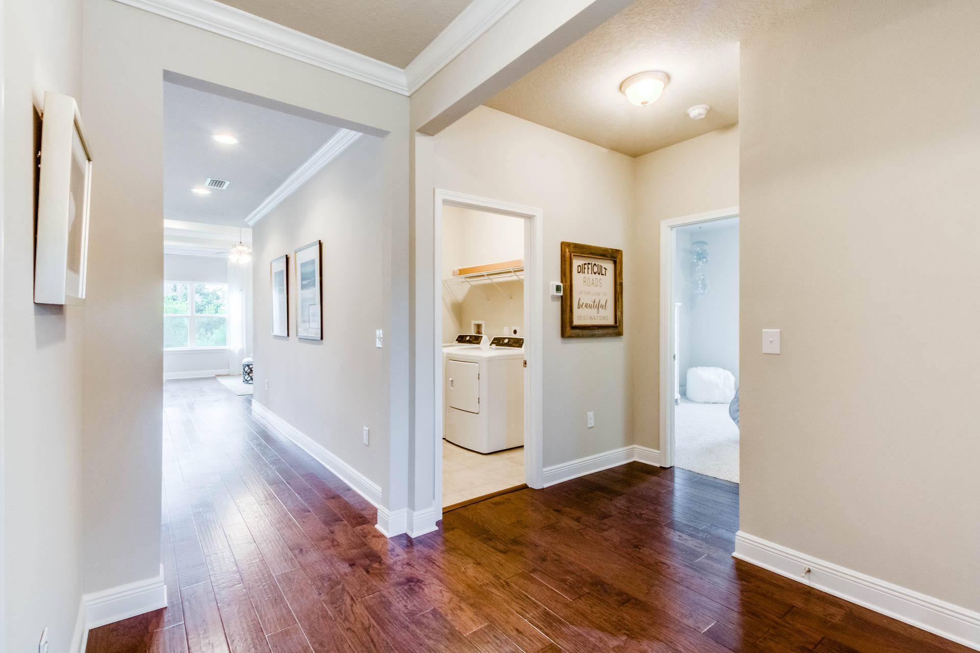 STONEGATE - Residential