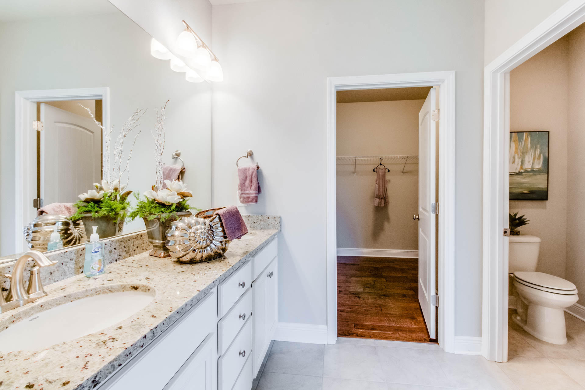 STONEGATE - Residential