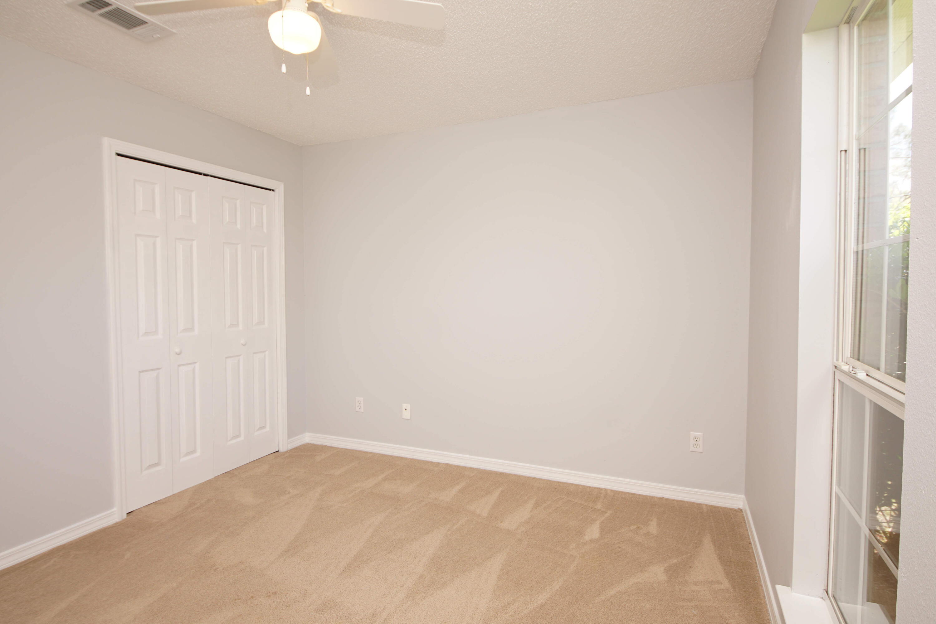 NORTHVIEW ESTATES 7TH ADDN - Residential