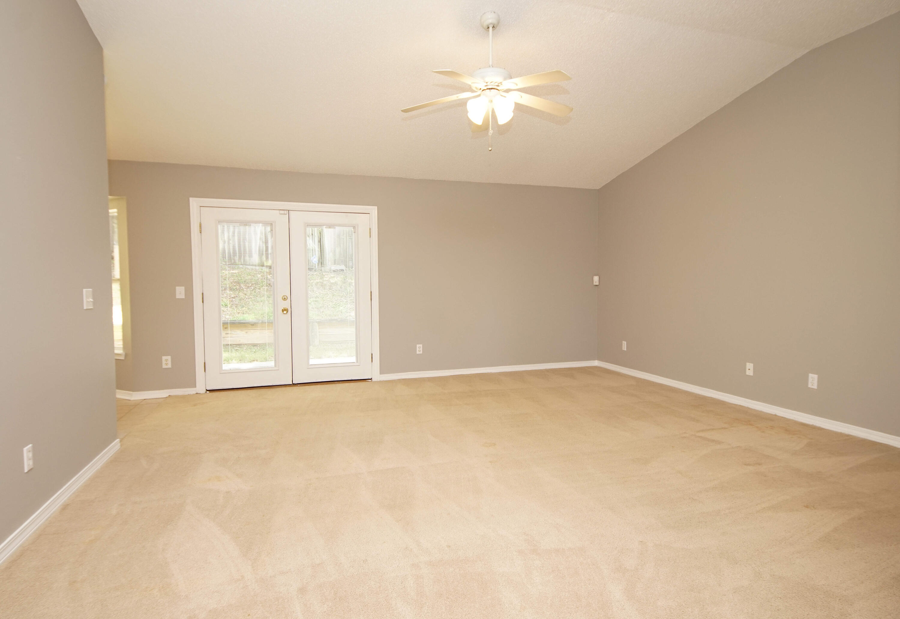 NORTHVIEW ESTATES 7TH ADDN - Residential