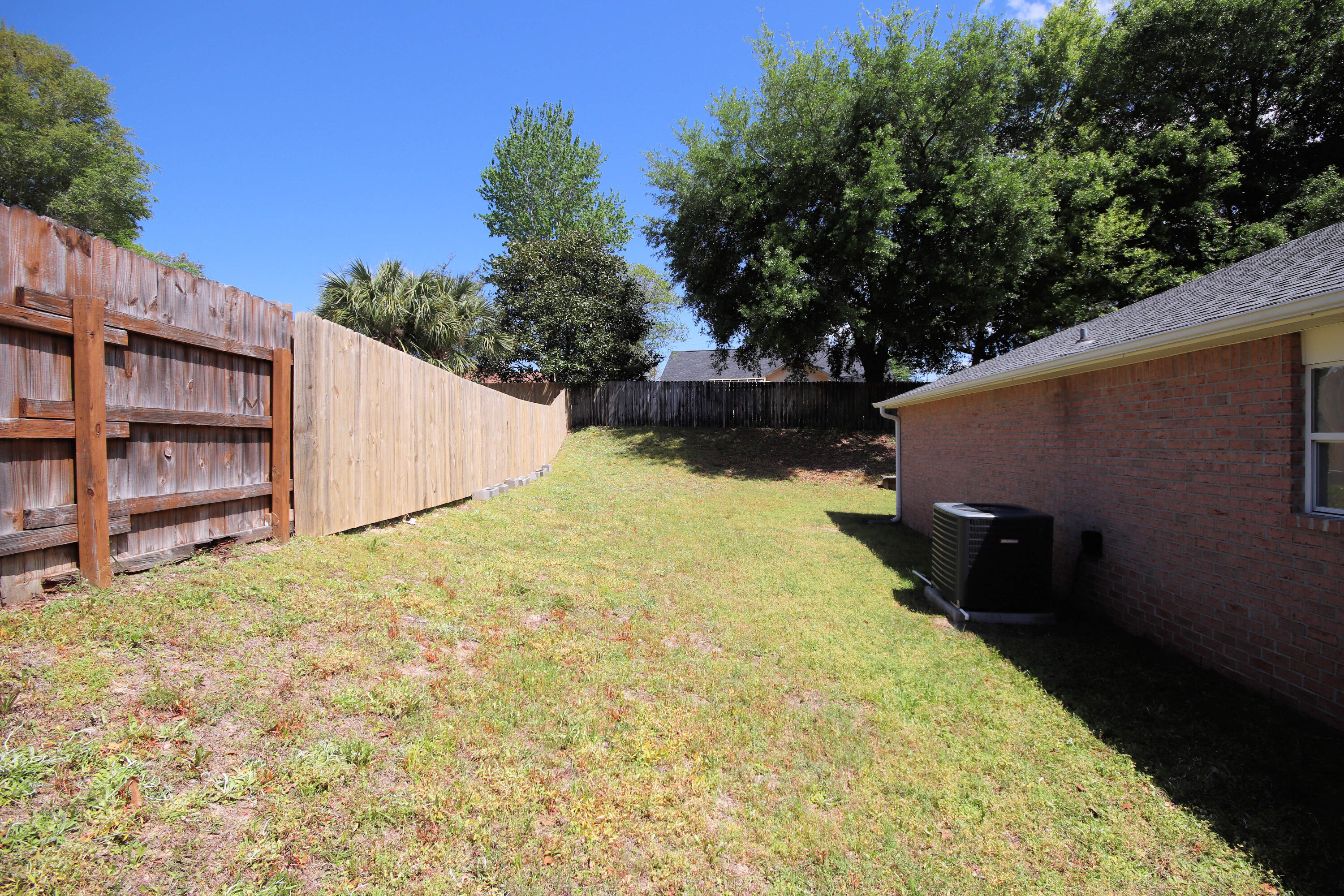 NORTHVIEW ESTATES 7TH ADDN - Residential