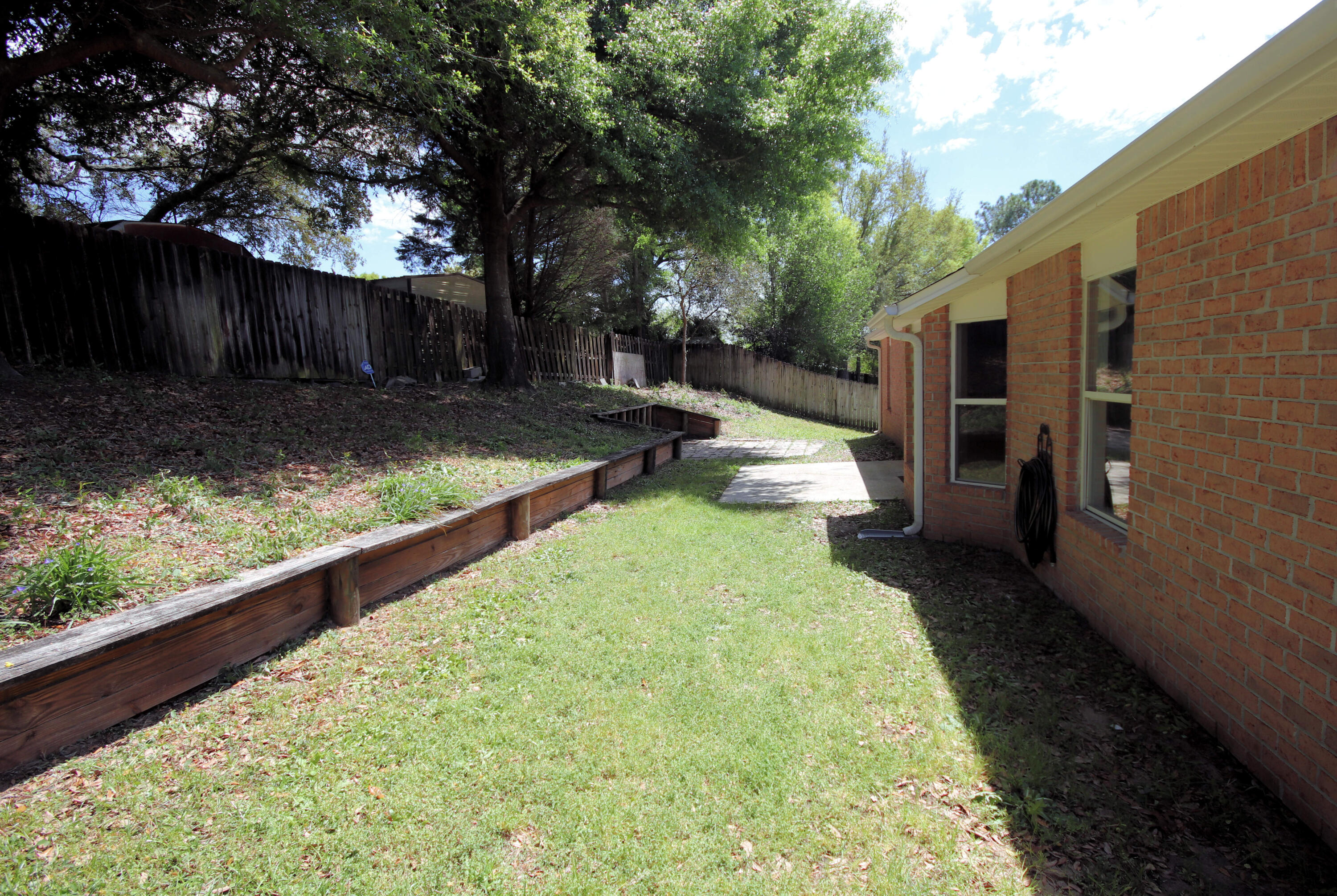 NORTHVIEW ESTATES 7TH ADDN - Residential