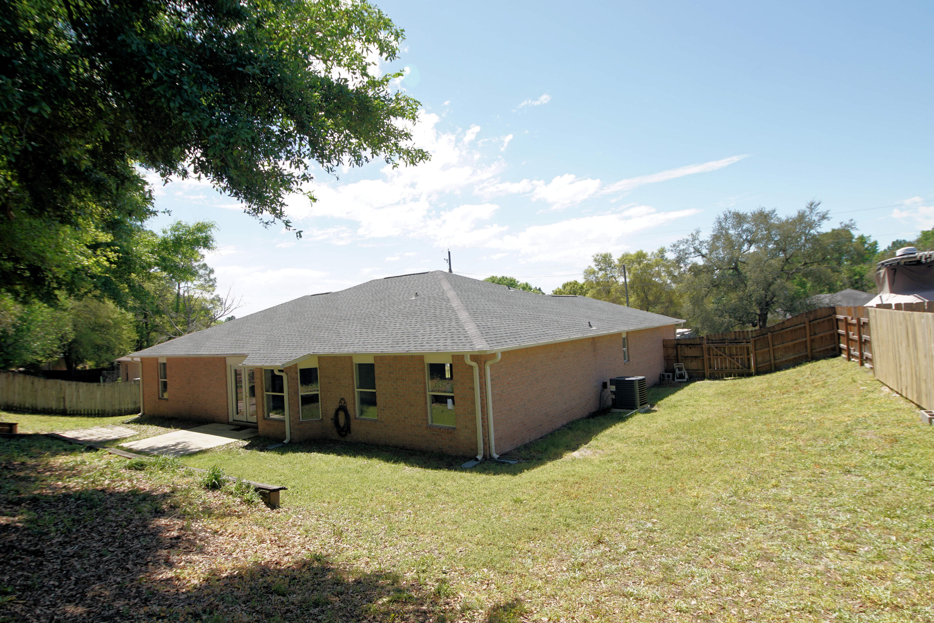 NORTHVIEW ESTATES 7TH ADDN - Residential