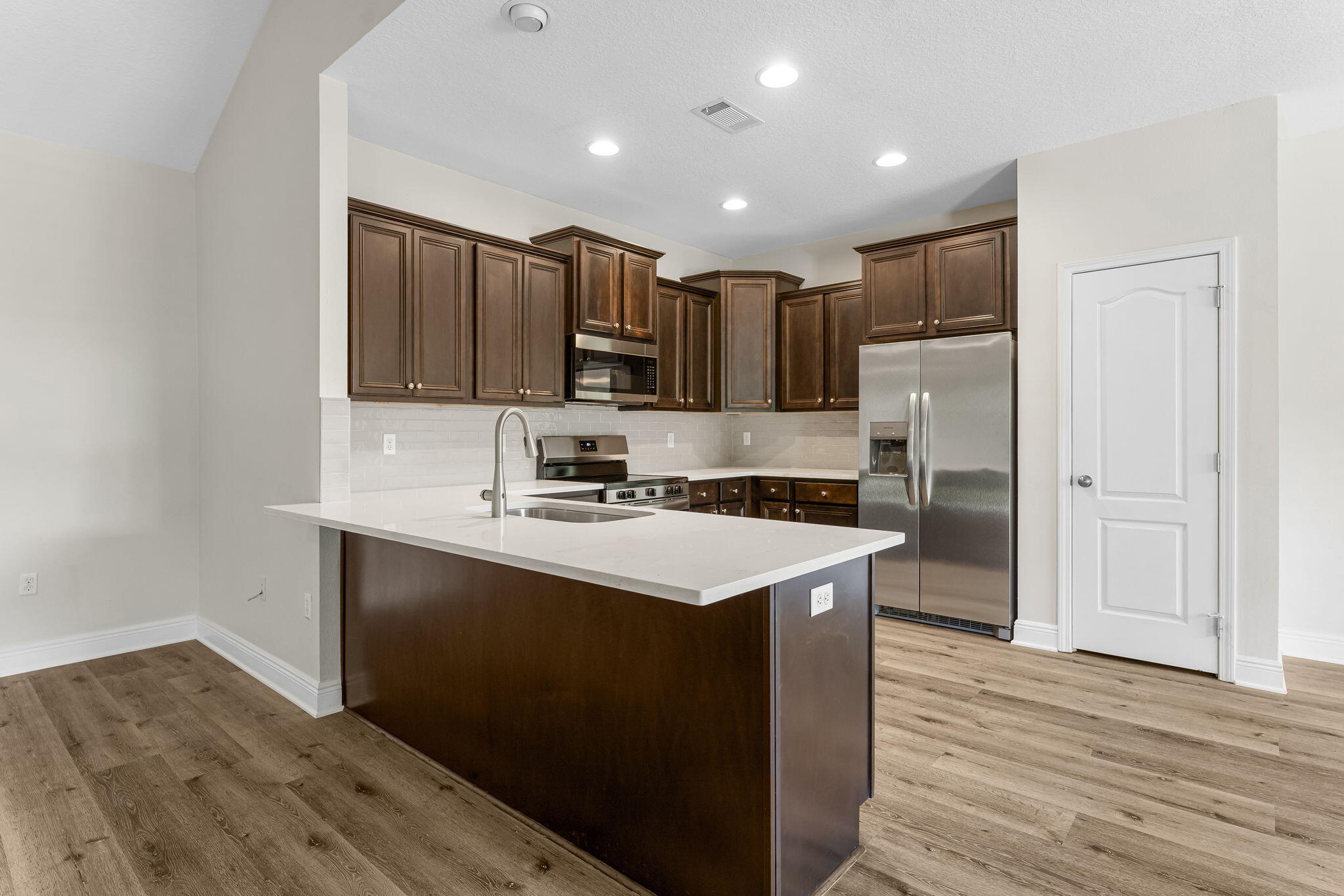 PEACH CREEK PH 1 - Residential Lease