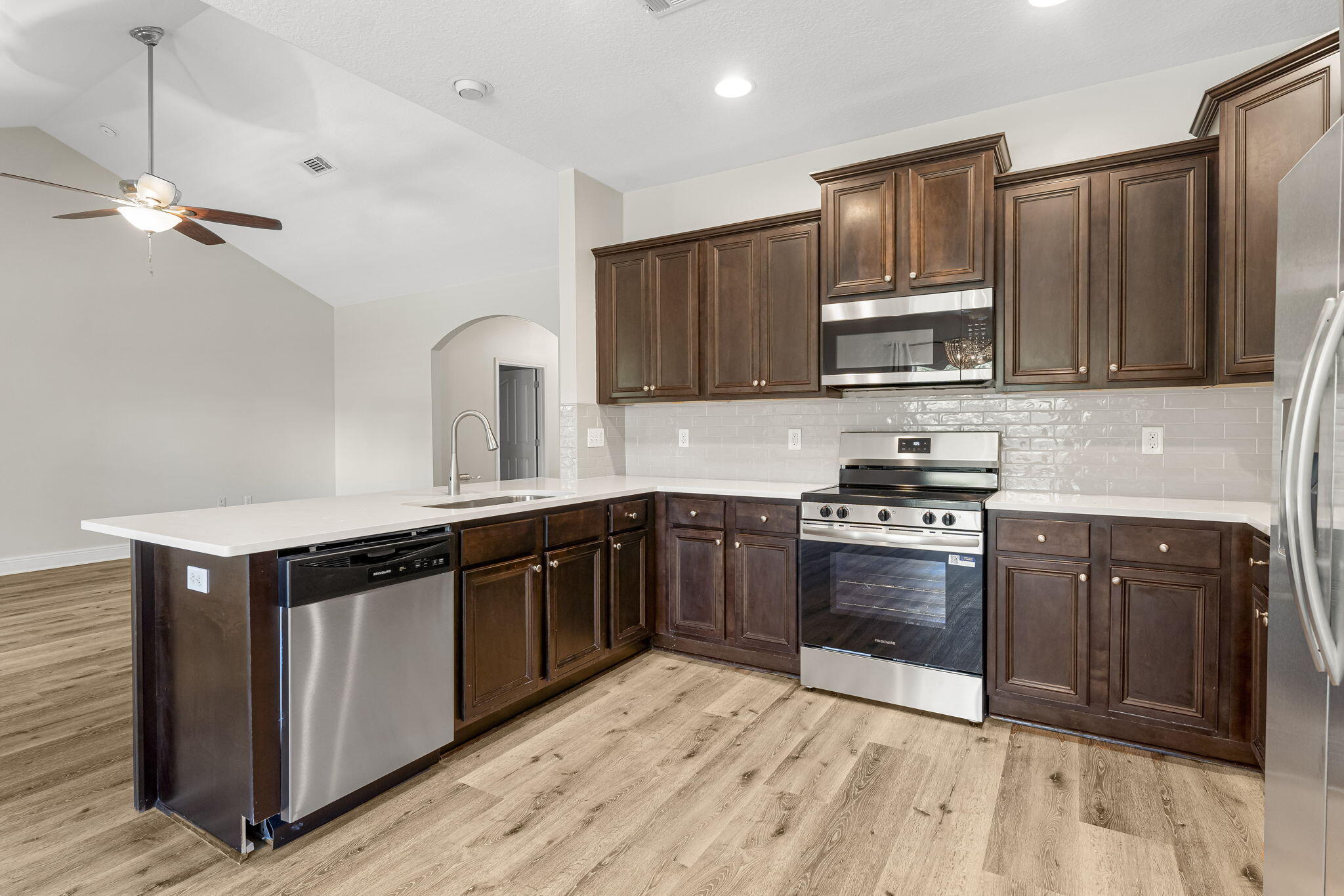 PEACH CREEK PH 1 - Residential Lease