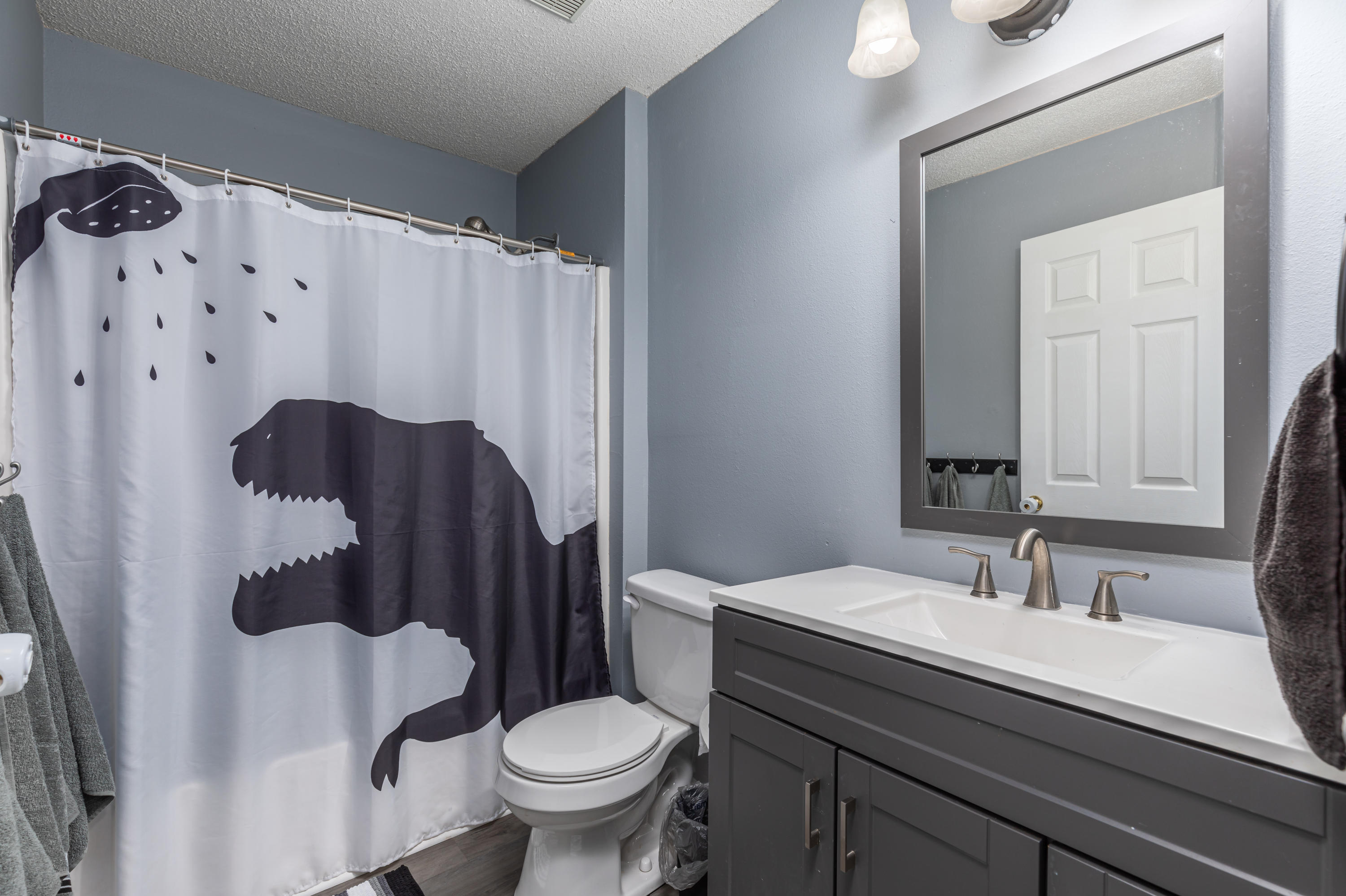 HOLLEY BY THE SEA - Residential