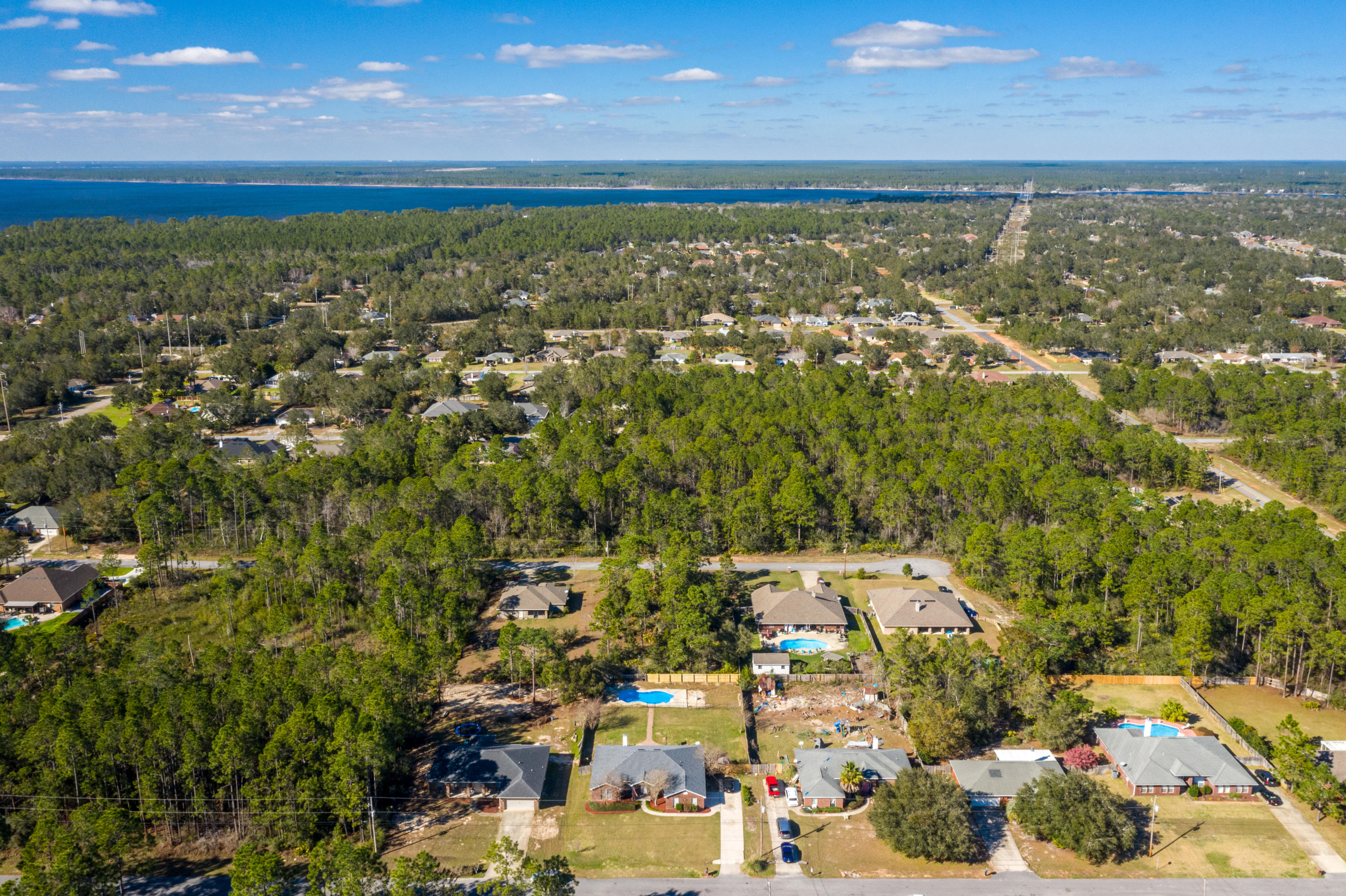 HOLLEY BY THE SEA - Residential