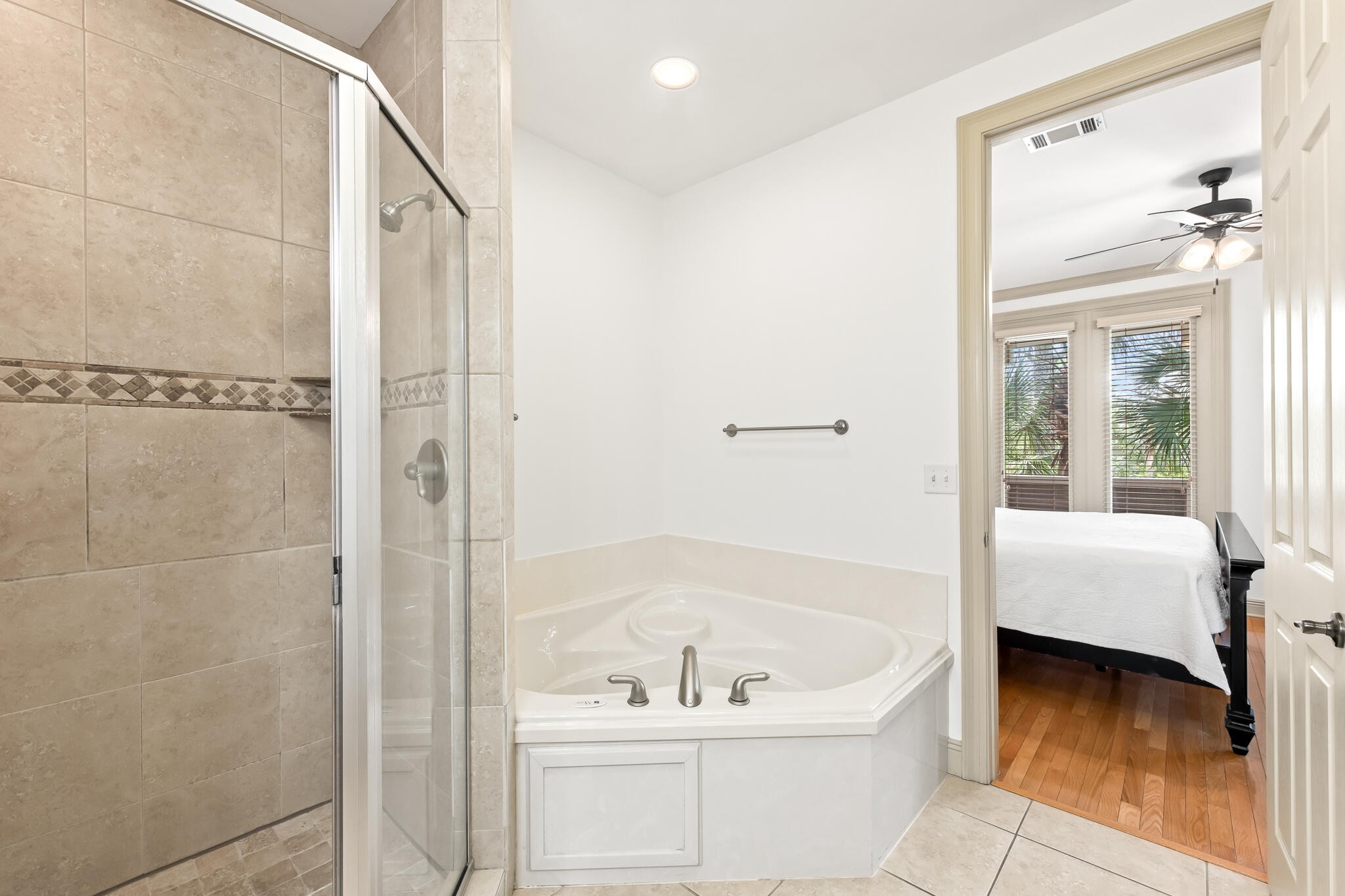 Gulf Place Courtyard - Residential