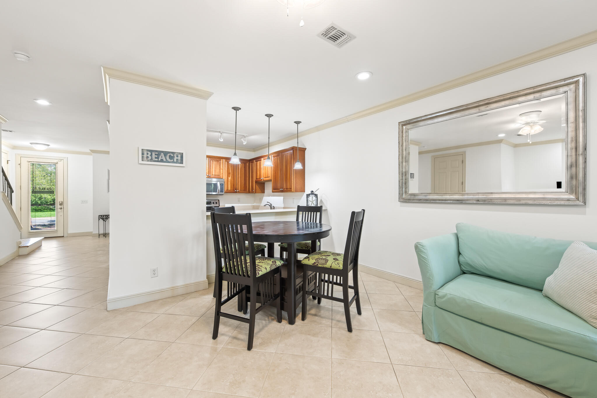 Gulf Place Courtyard - Residential