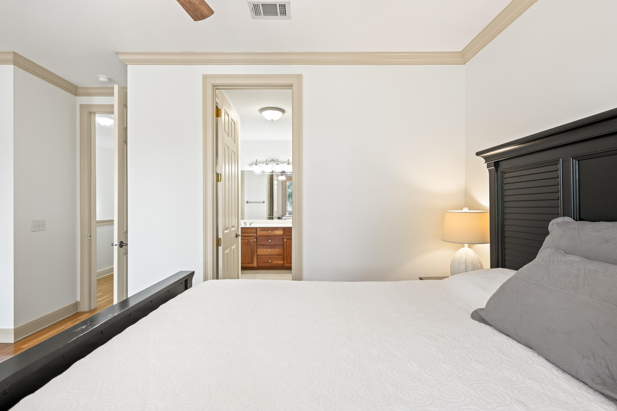 Gulf Place Courtyard - Residential