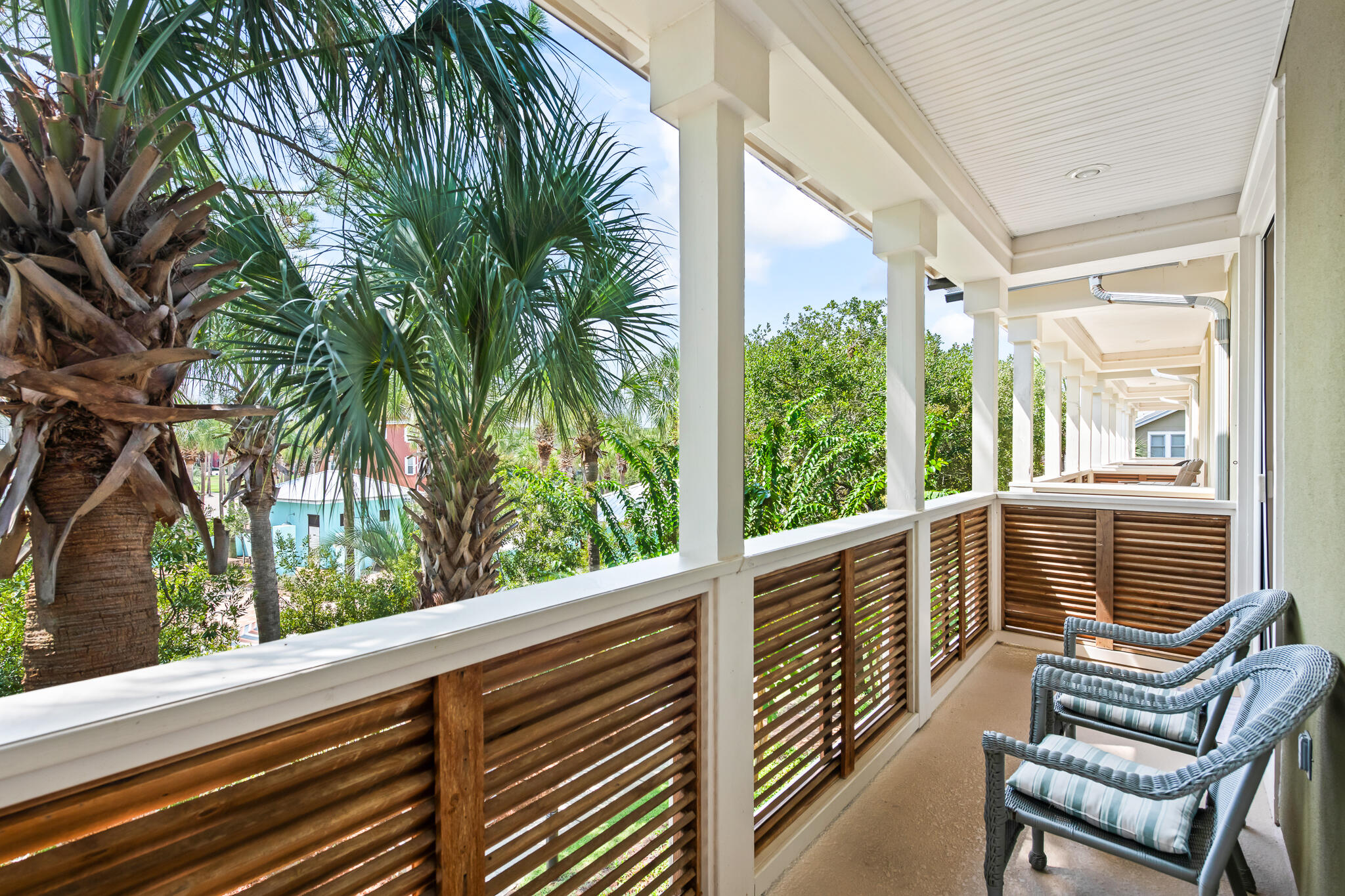 Gulf Place Courtyard - Residential