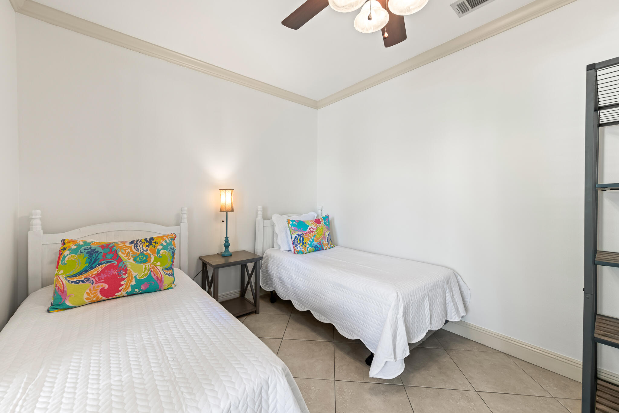 Gulf Place Courtyard - Residential