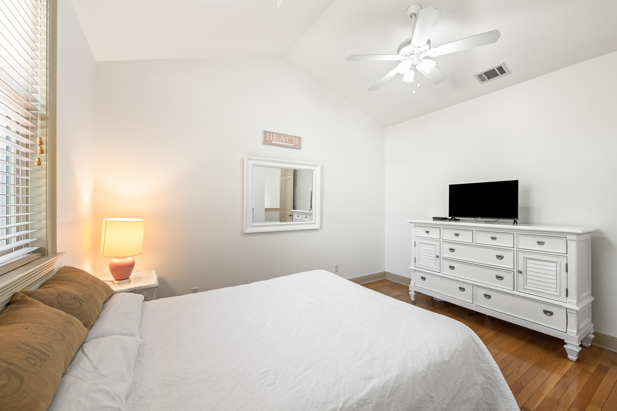 Gulf Place Courtyard - Residential