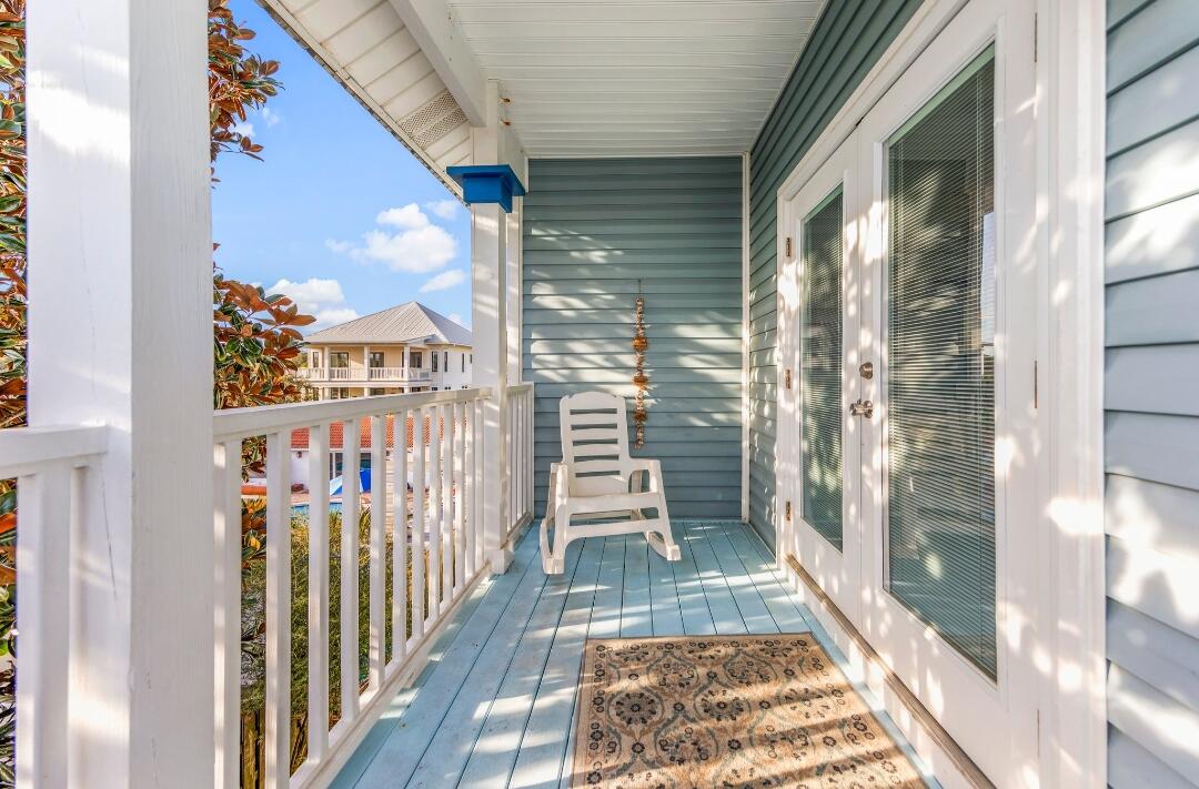 OLD FLORIDA COTTAGES - Residential