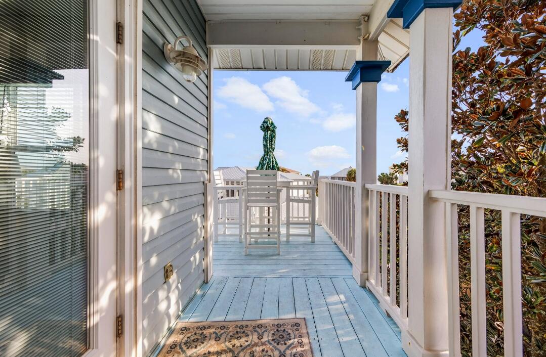 OLD FLORIDA COTTAGES - Residential
